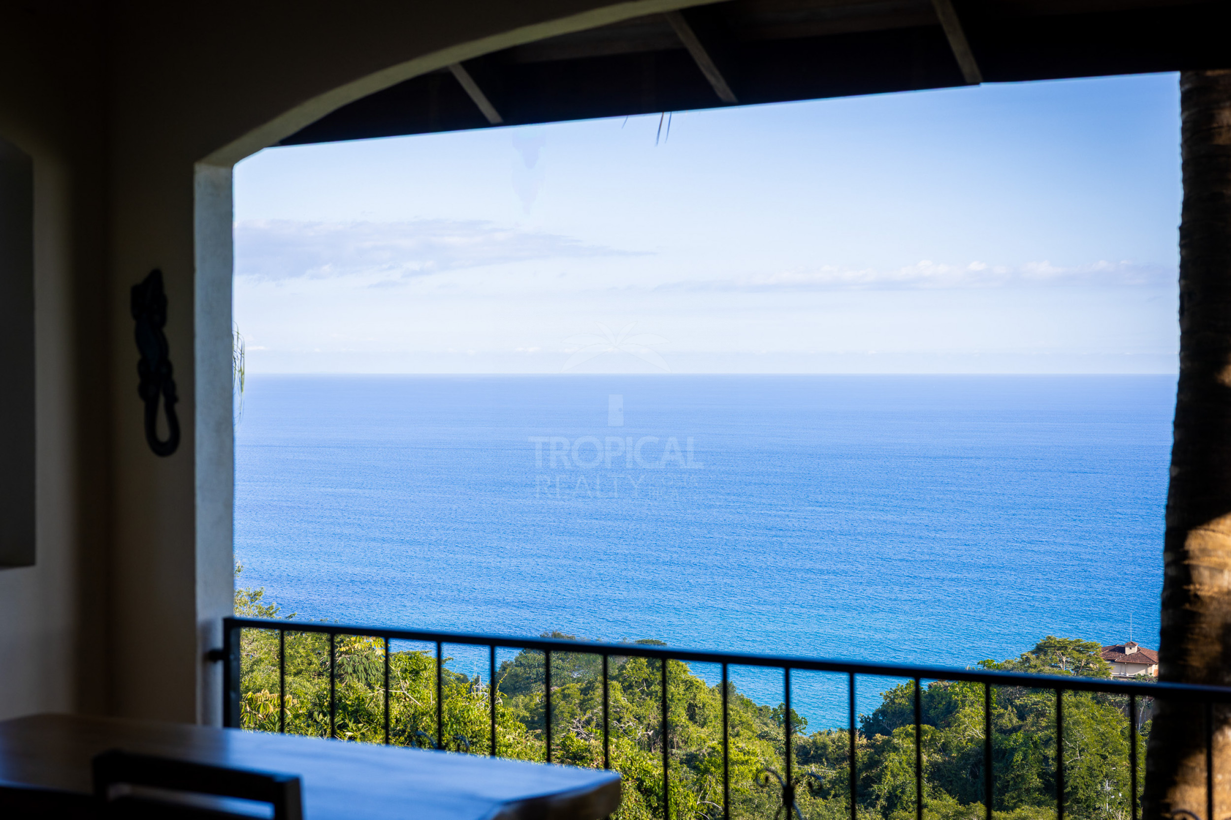 Propiedad con Vista al Mar en Venta en Montezuma, Costa Rica