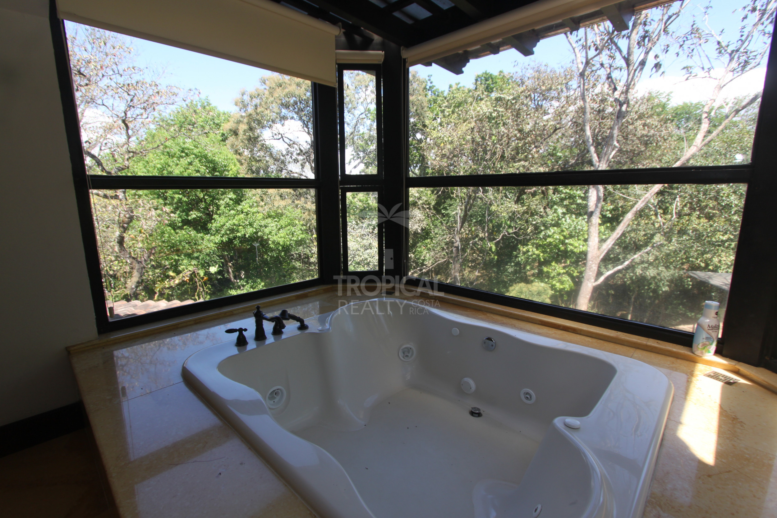 Luxury Home in La Guácima with Private Forest & Panoramic Views