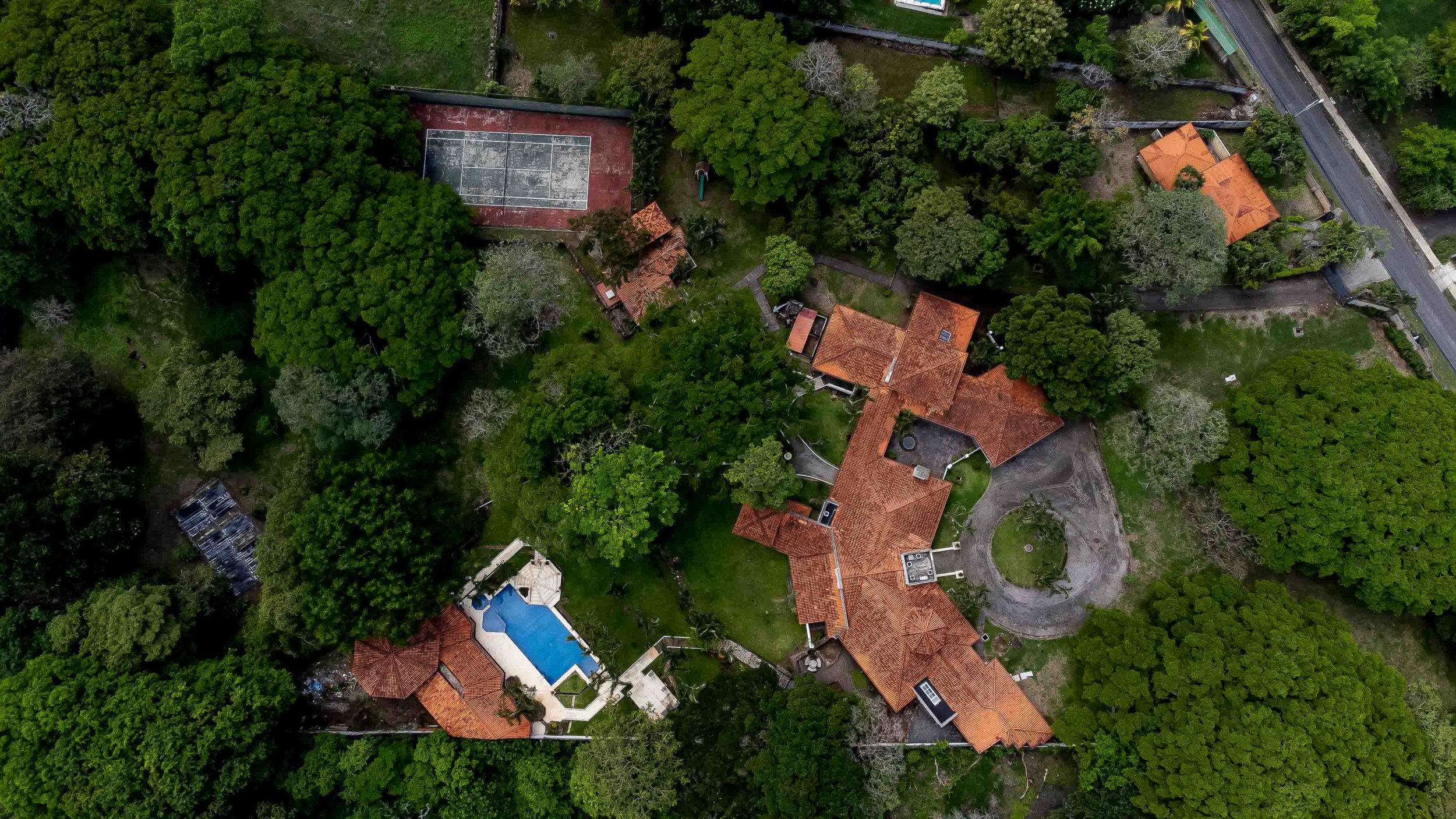 Resort-Style Luxury Villa in Turrucares, Alajuela: Your Dream Home Awaits!