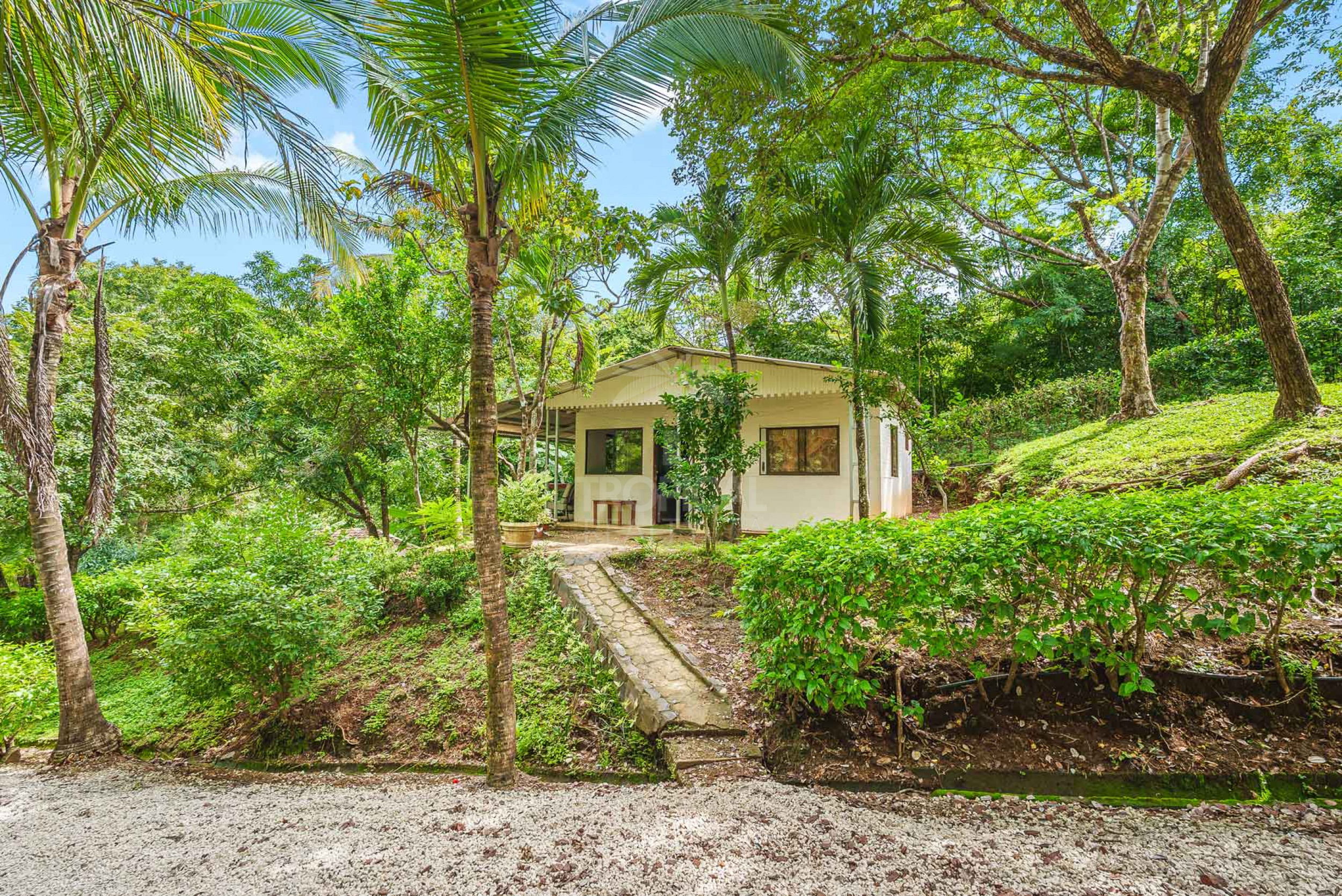 Villa Meridiana – Sustainable Luxury Estate with Ocean Views in Guanacaste