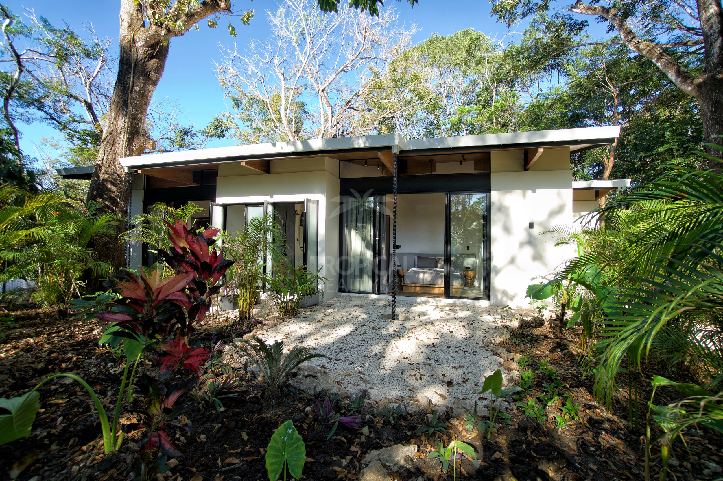 Luxury Ocean View Villa in Santa Teresa – 7,204 m² of Privacy & Nature