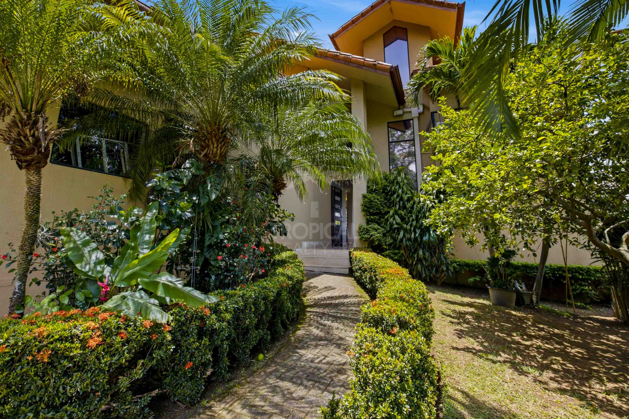Valley View Luxury Home — Gated-Community Living in Santa Ana, Costa Rica