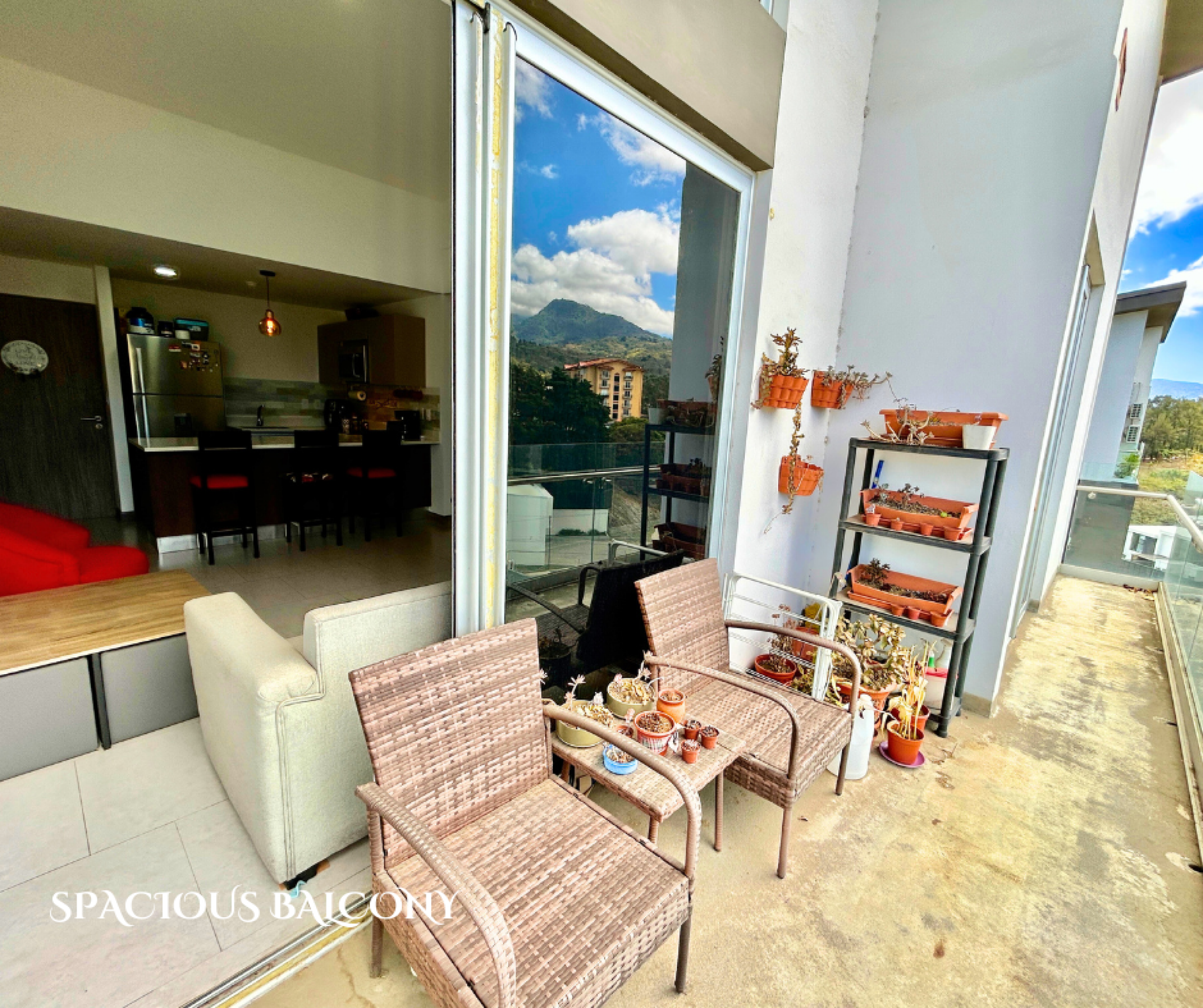 For Sale: 1-Bedroom Apartment in Escazú with Mountain Views and Exceptional Amenities