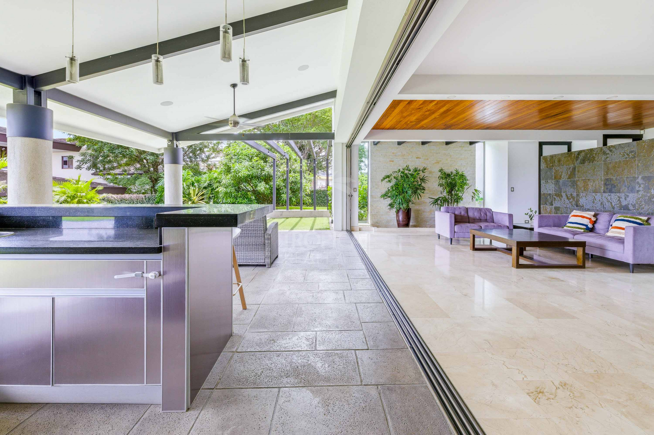 Luxury Contemporary Residence in Hacienda Espinal – Exceptional Spaces for Elevated Living