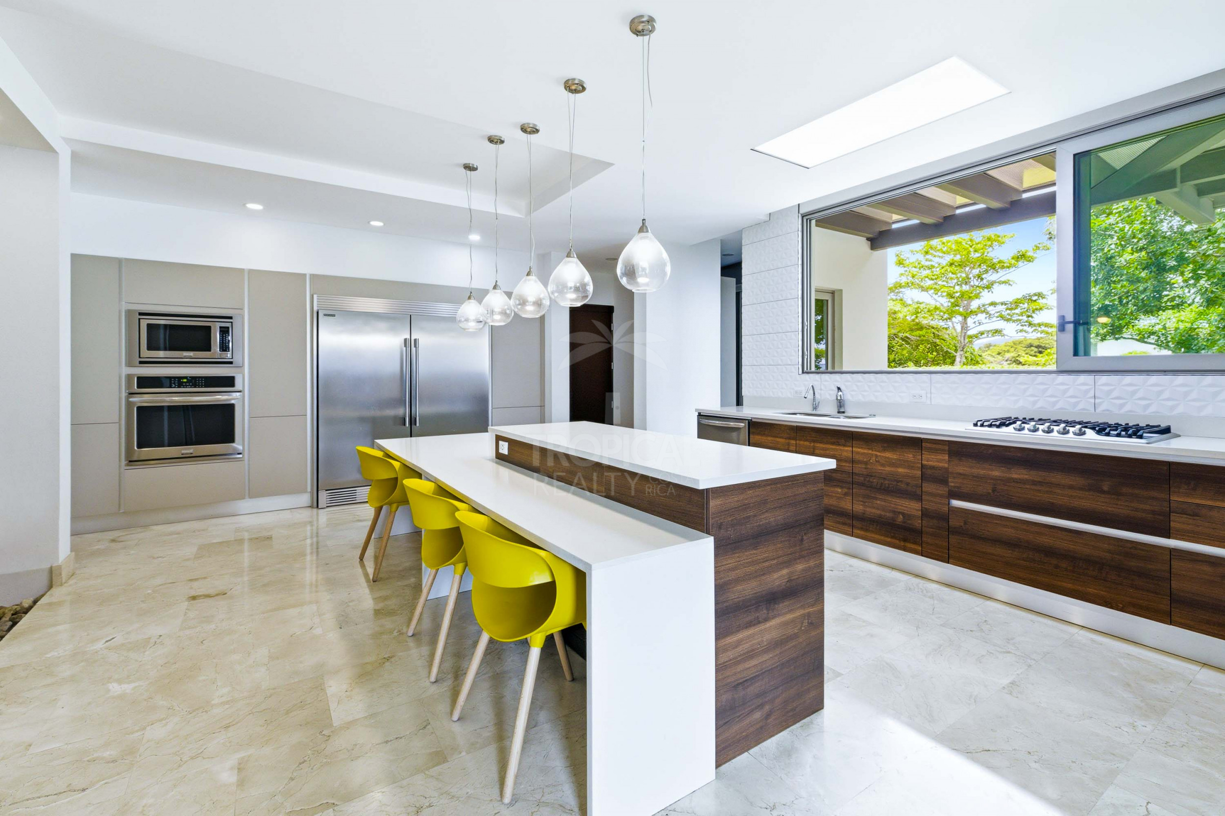 Luxury Contemporary Residence in Hacienda Espinal – Exceptional Spaces for Elevated Living