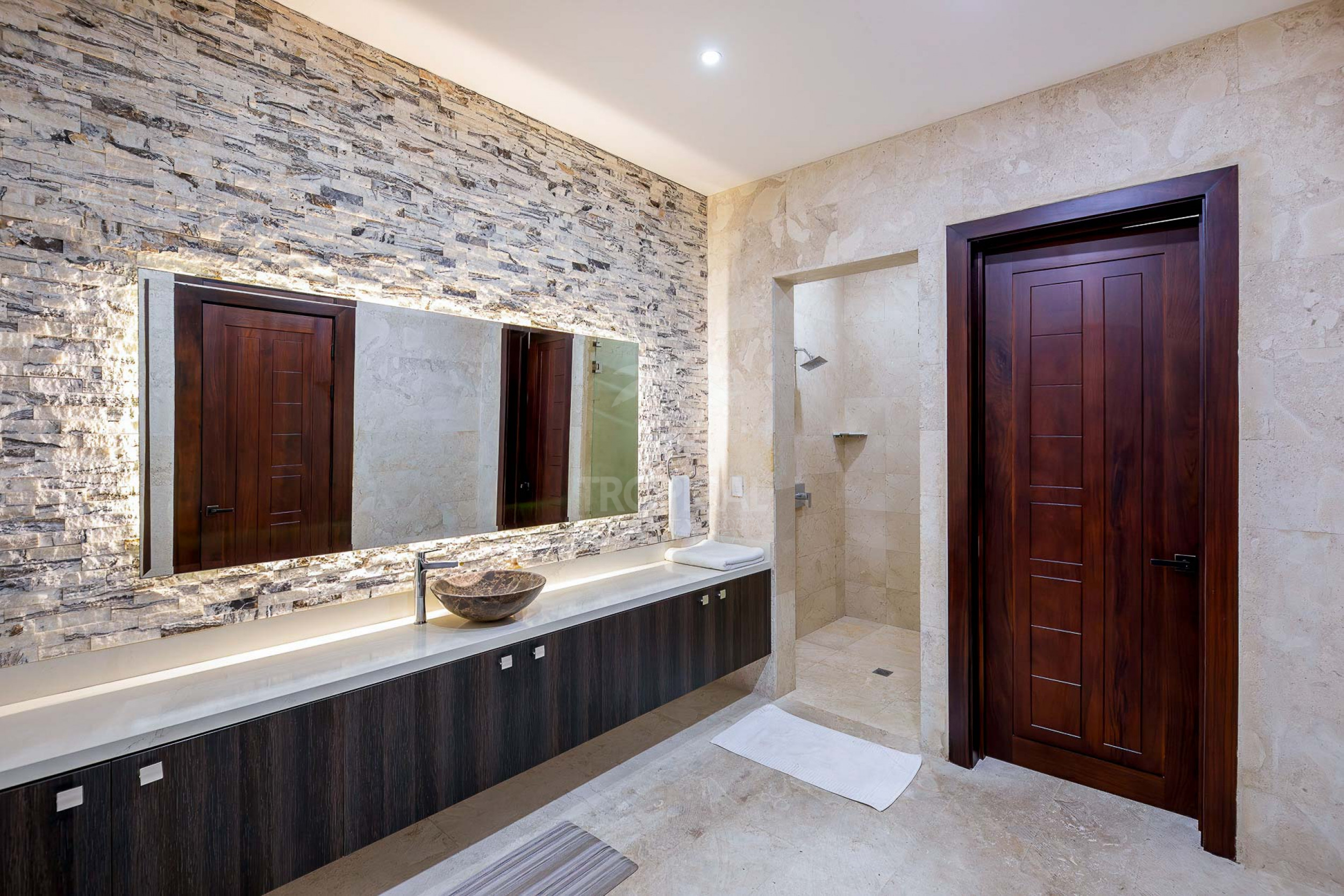 Villa Real Valley View Estate – Exceptional Luxury Residence with Panoramic Views in Santa Ana