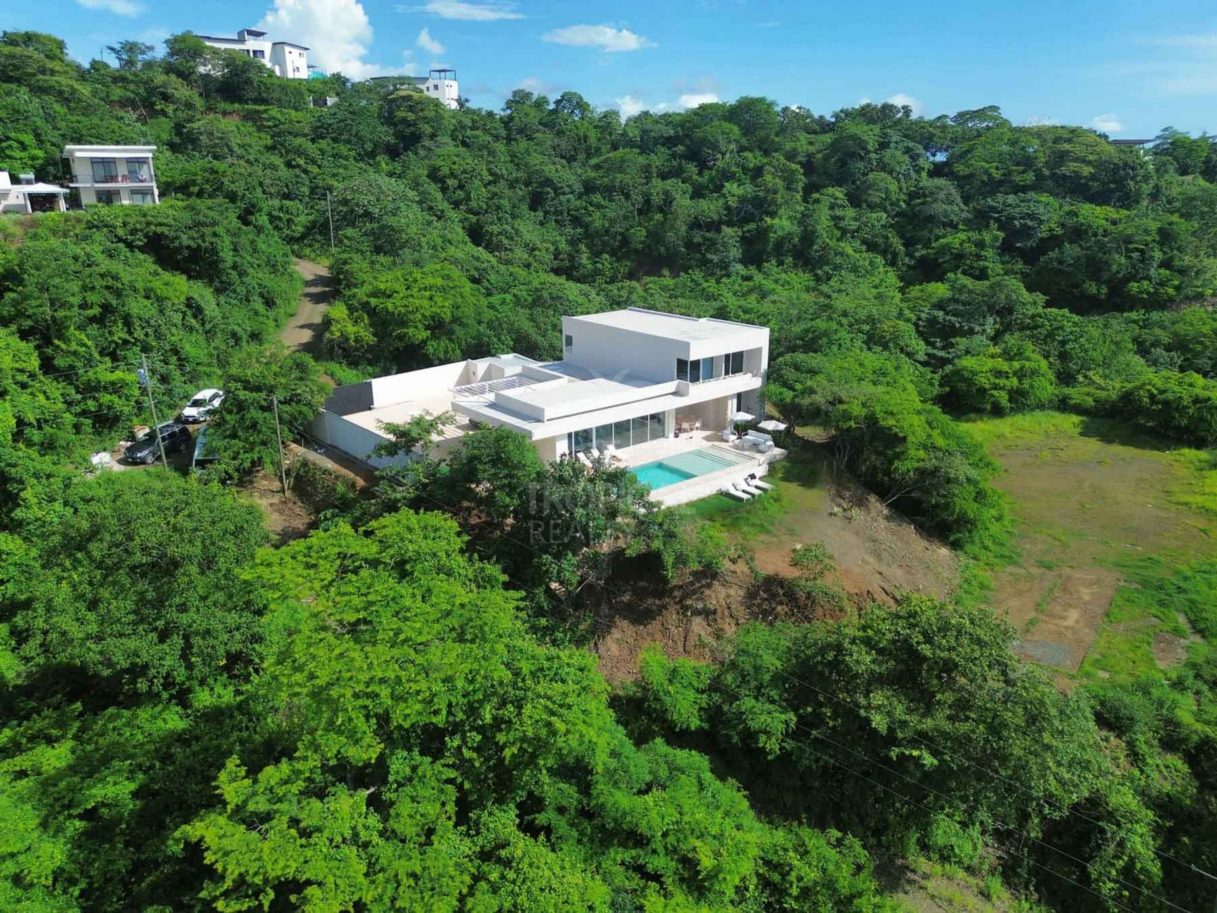 Luxury Ocean View Villa for Sale in Pacific Heights, Potrero with Award-Winning Architecture