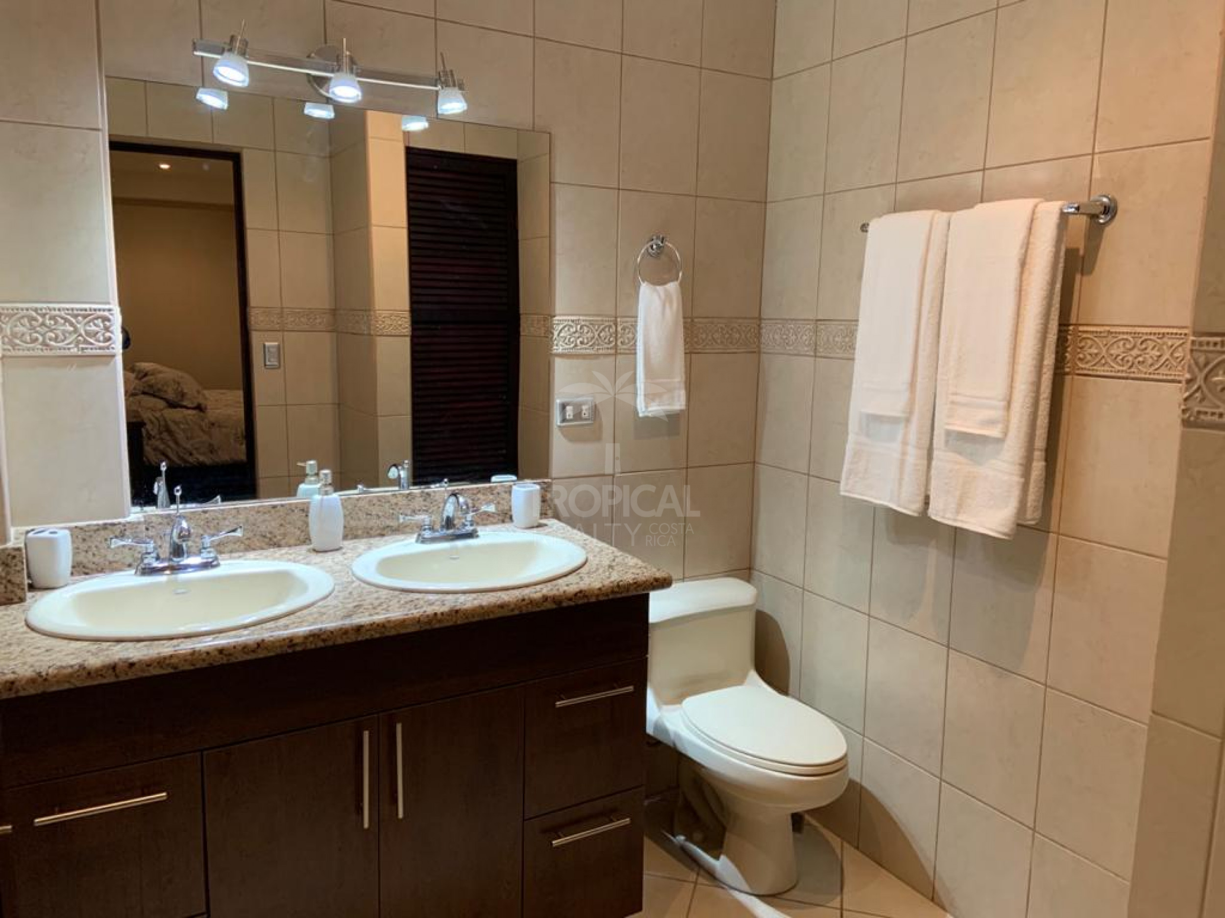 Furnished Apartment for Rent in San Rafael de Escazú – 2 Bedrooms