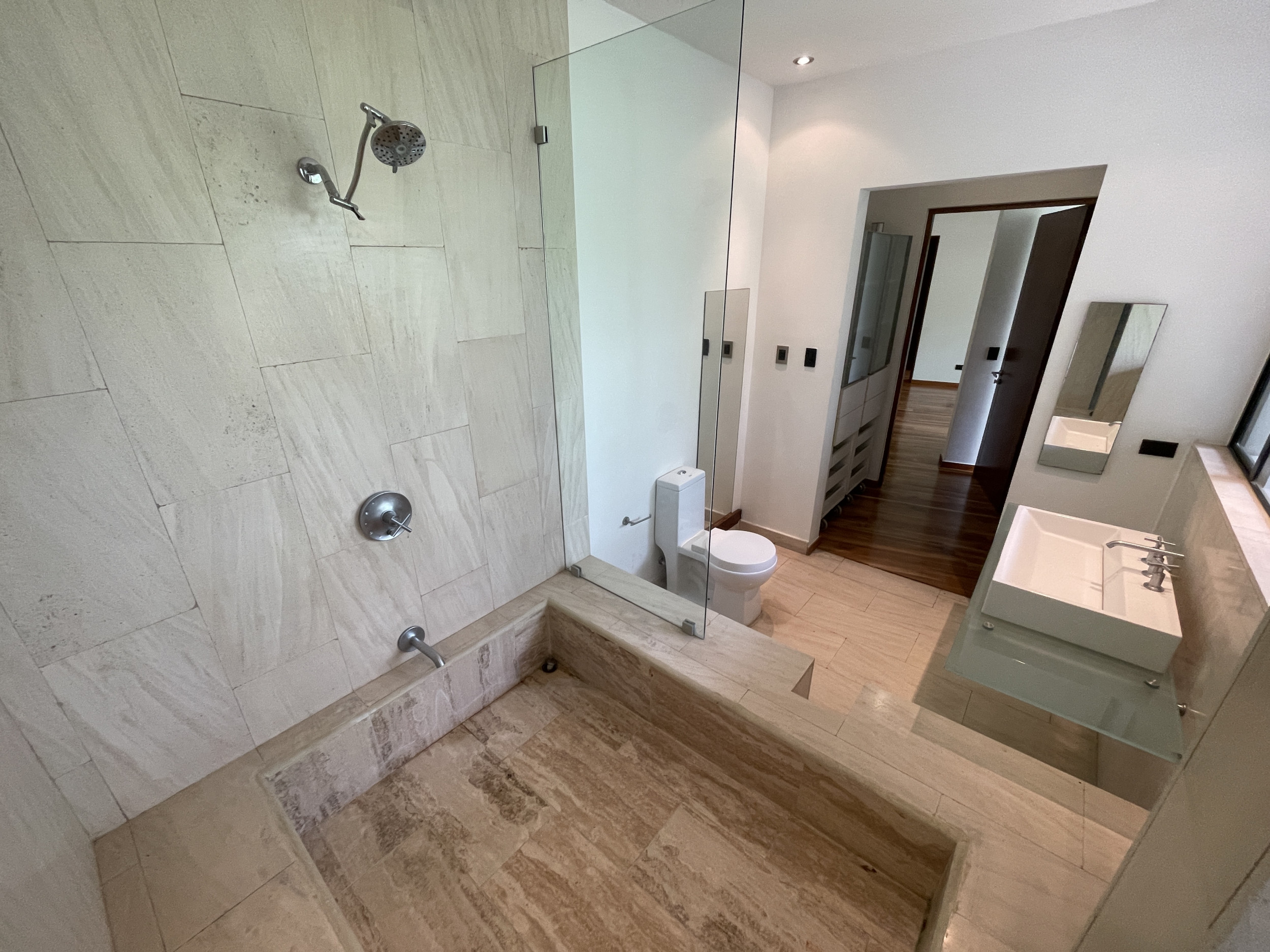 Villa Real Santa Ana: Stunning Contemporary Investment Property with Panoramic Views