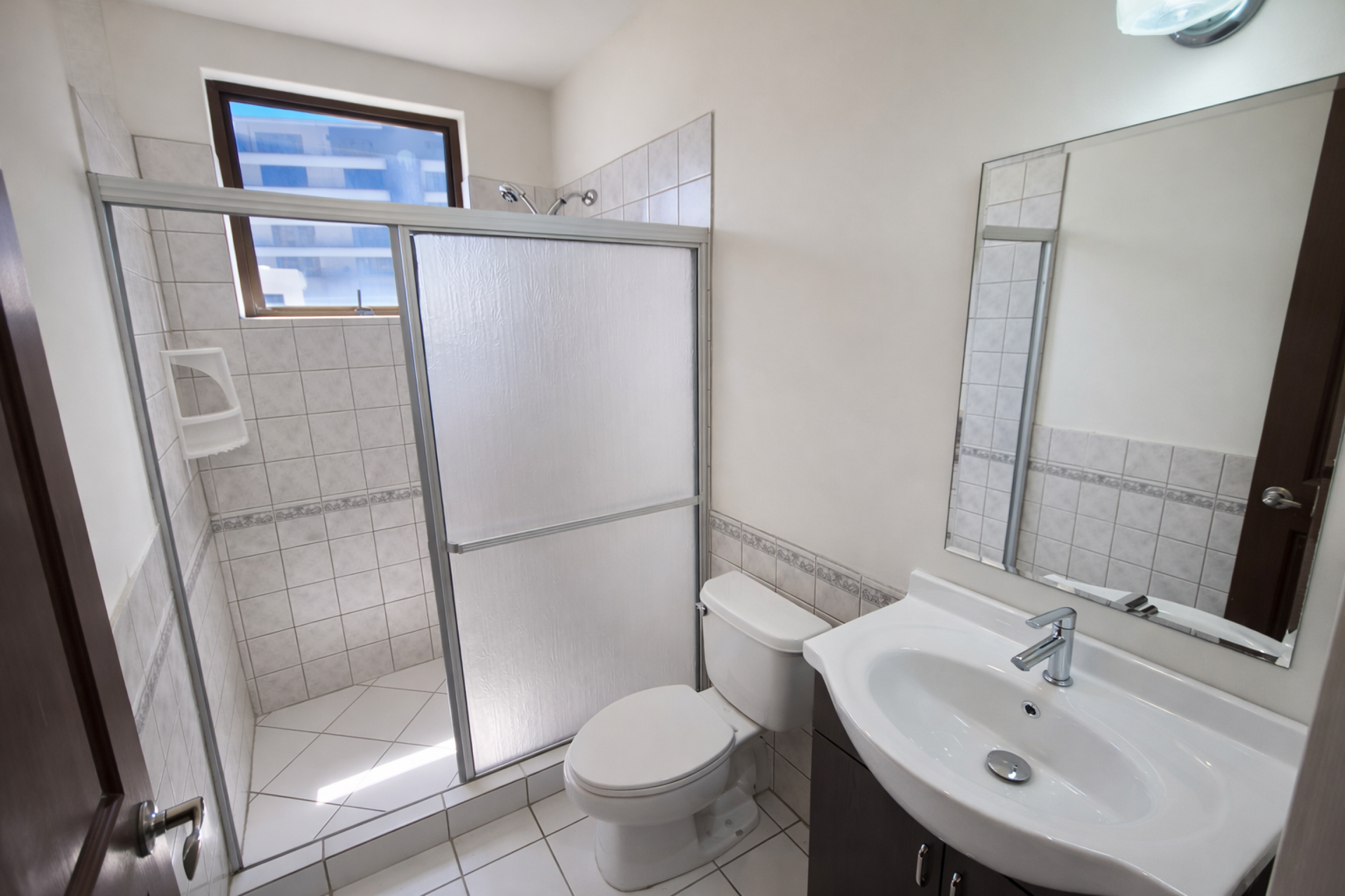 Furnished Apartment for Rent in Sabana Oeste – Balcony & Prime Location