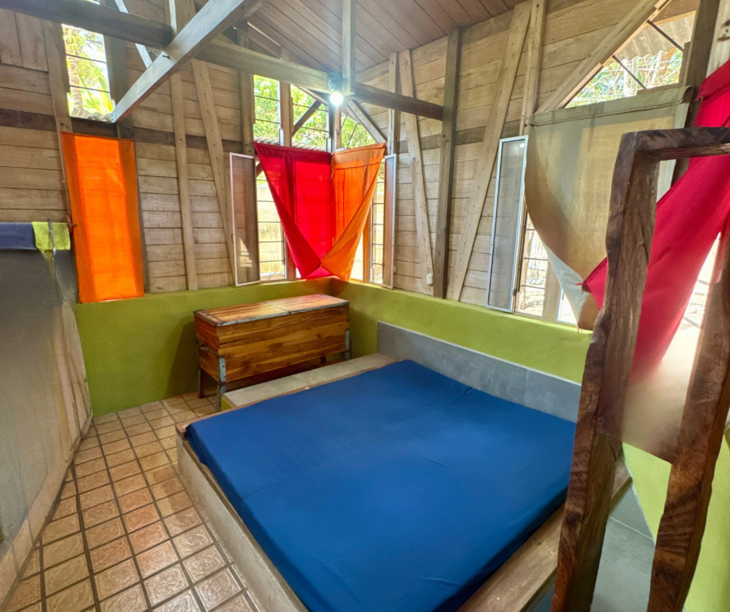 Investment Opportunity in Playa Grande – 600 m² Lot with Multiple Units Just Steps from the Ocean