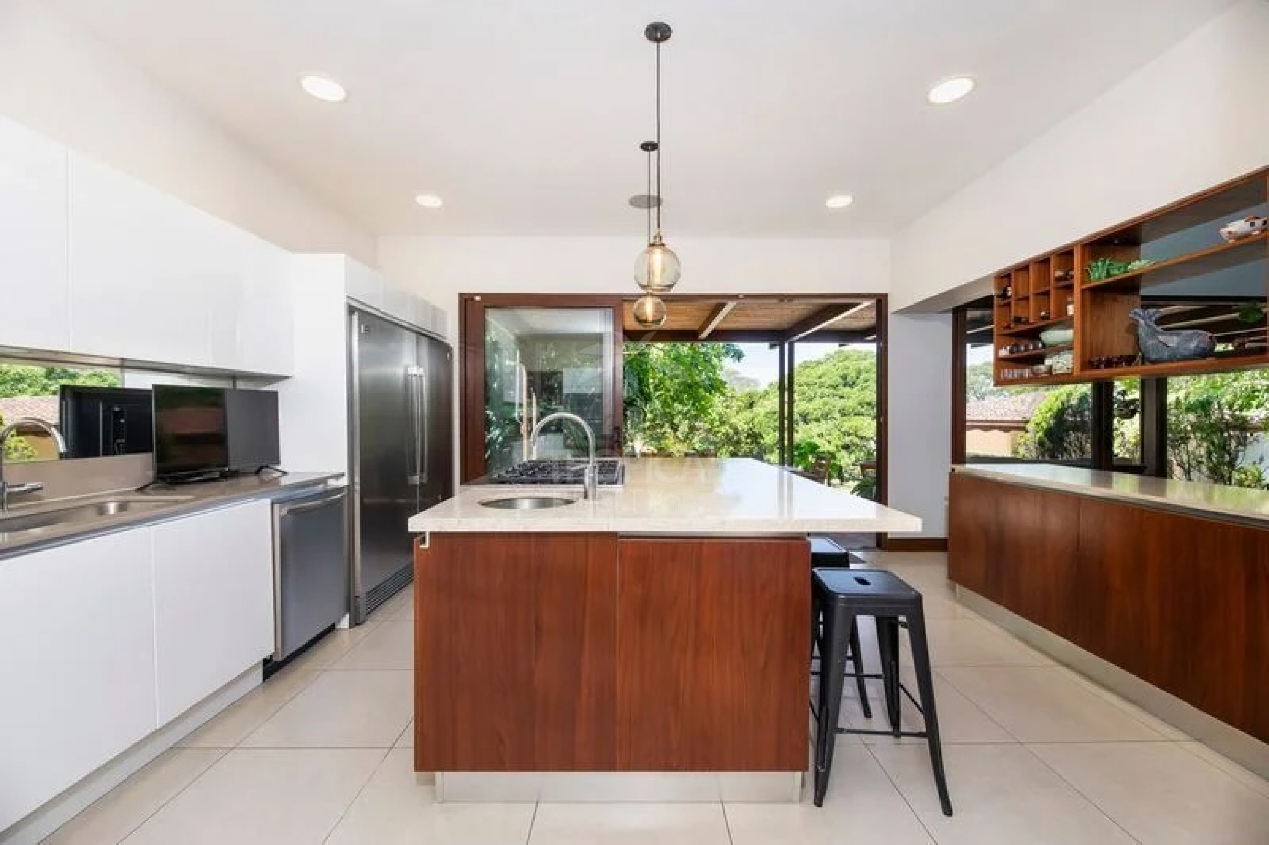 Casa en venta La Guacima Alajuela