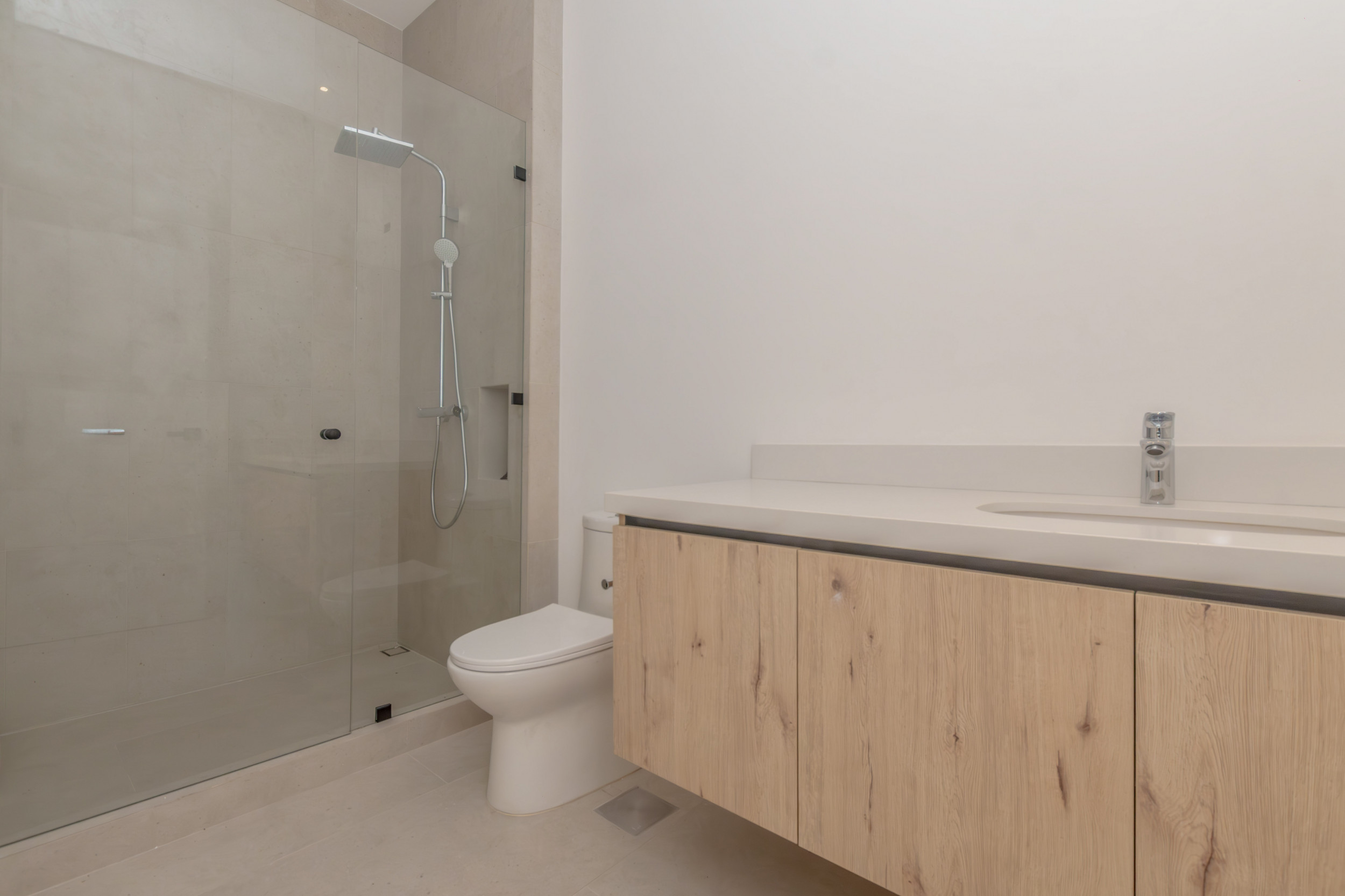 Luxurious Beachfront Apartment for Sale in Herradura, Puntarenas: Nerea Apartments