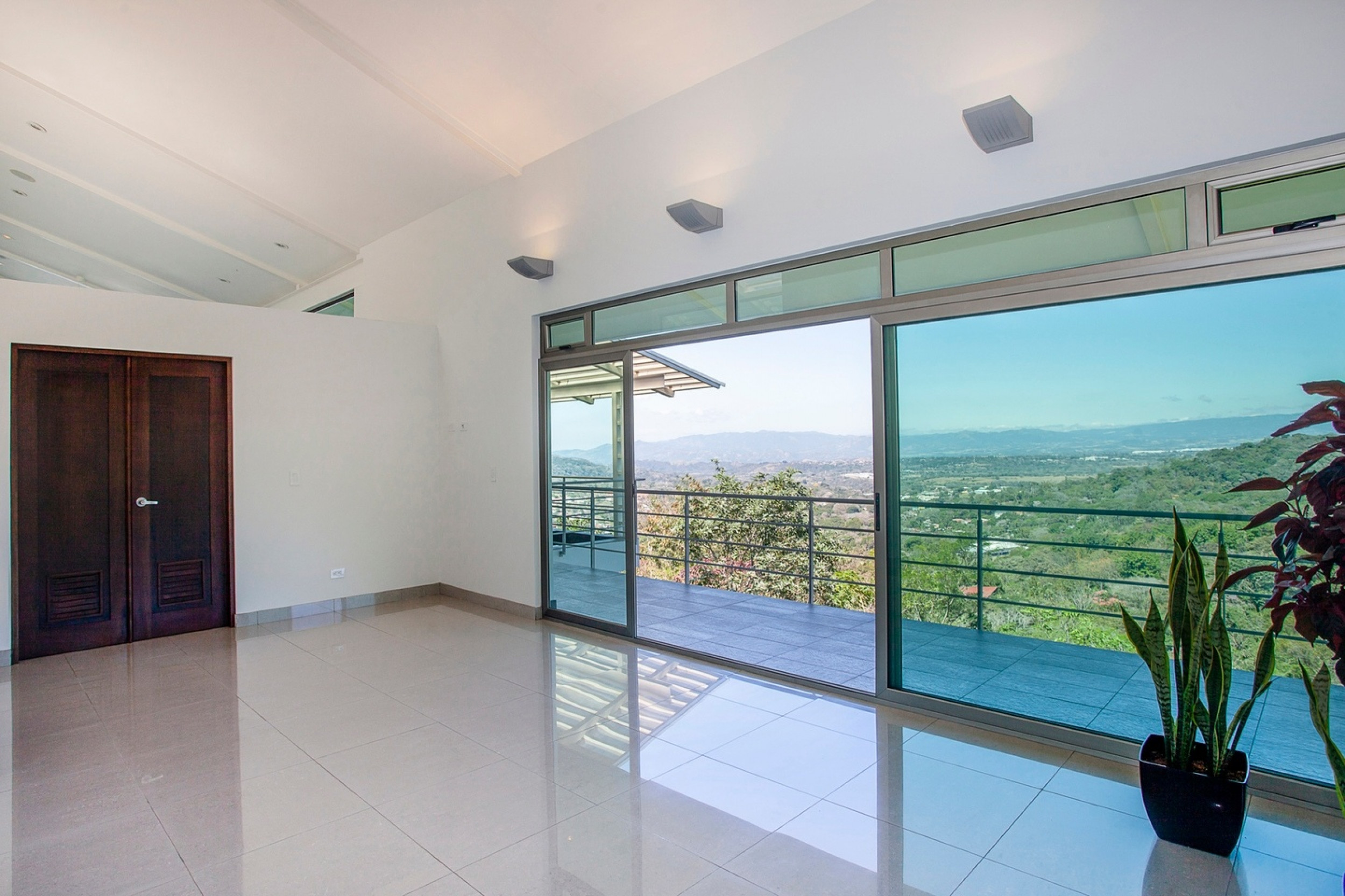Casa Rocagua for sale, Ciudad Colón SOLD