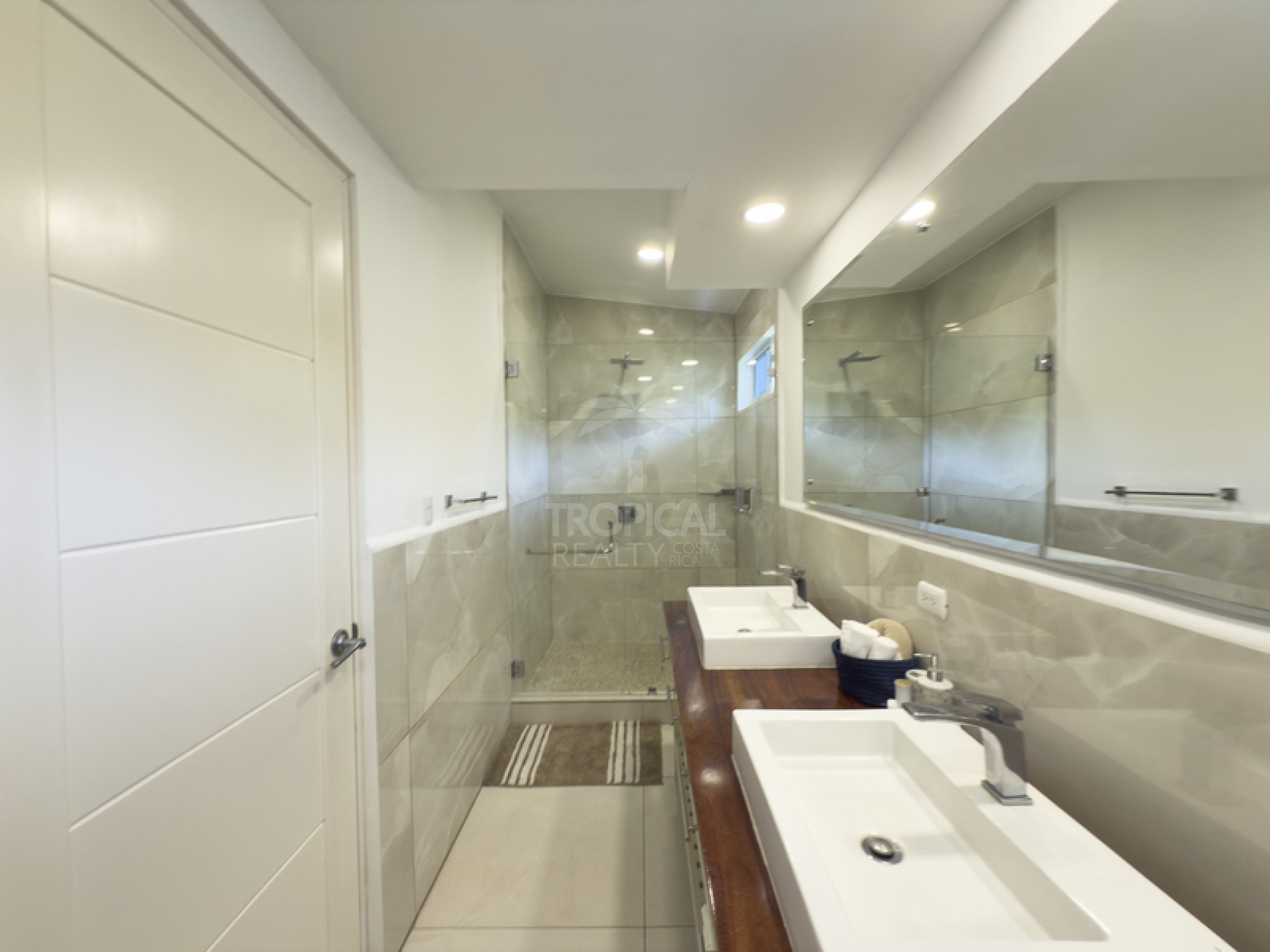 Modern Coastal Residence for Sale in Santa Teresa | Contemporary Design and Prime Location