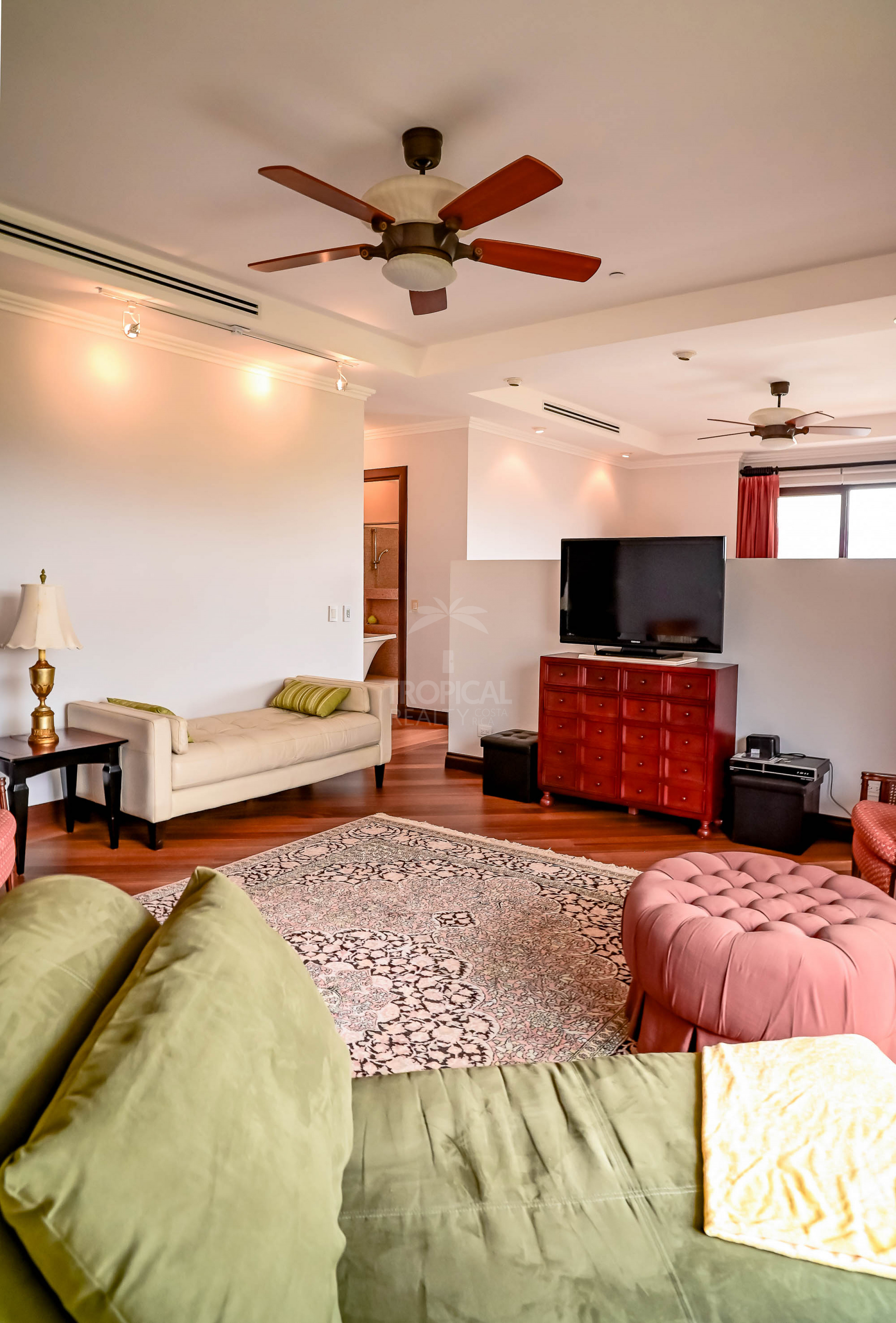Luxury Apartment with Stunning Views – Valle del Tamarindo, Escazú