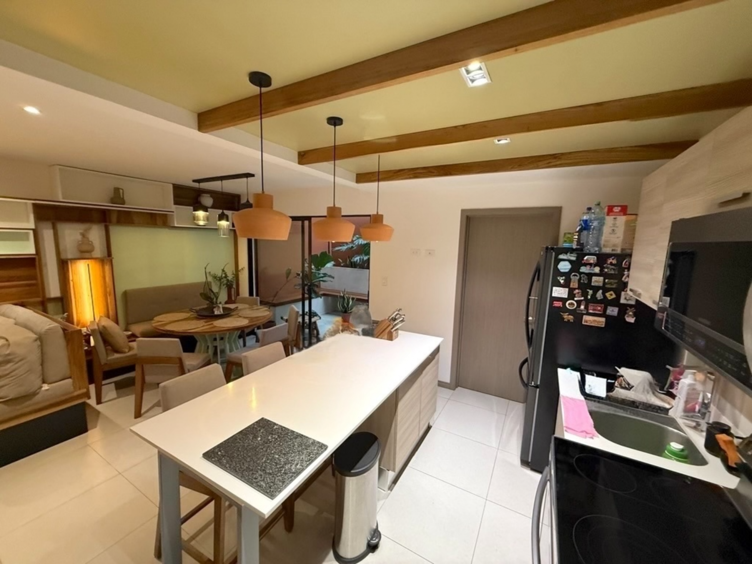 Modern 3-Bedroom Home for Sale in Escazú – Near Multiplaza & Route 27 | $250,000 USD