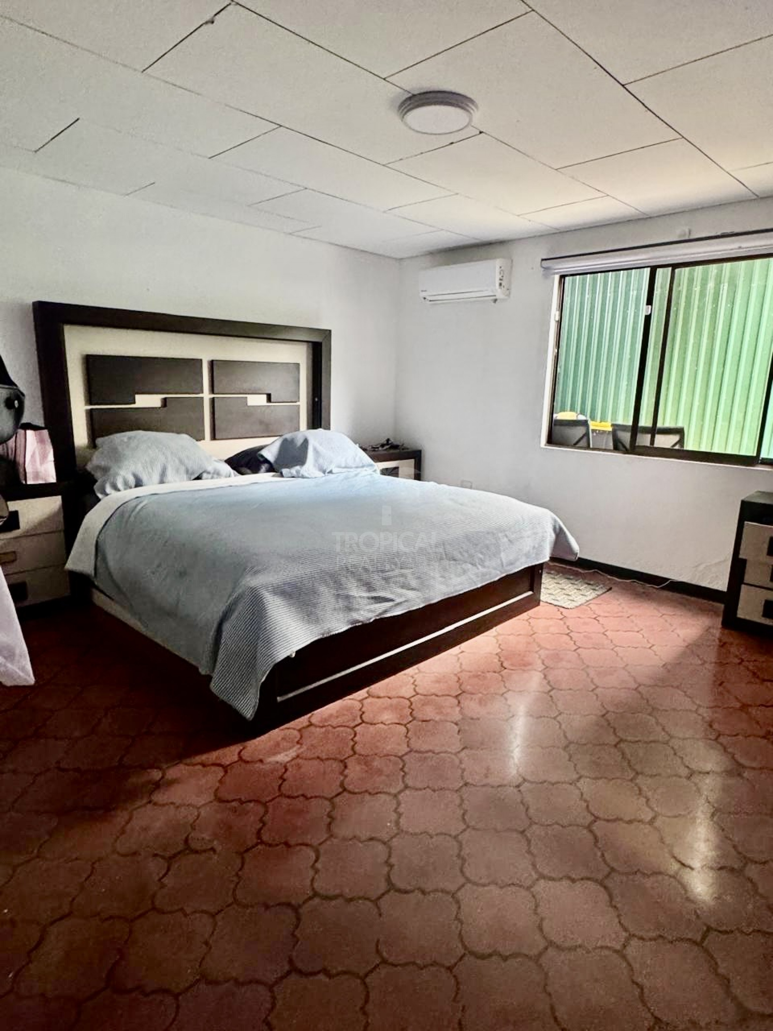 Smart Home for Sale in Ciudad Colón, Mora – Costa Rica | 608 m² Lot with Office & Deck
