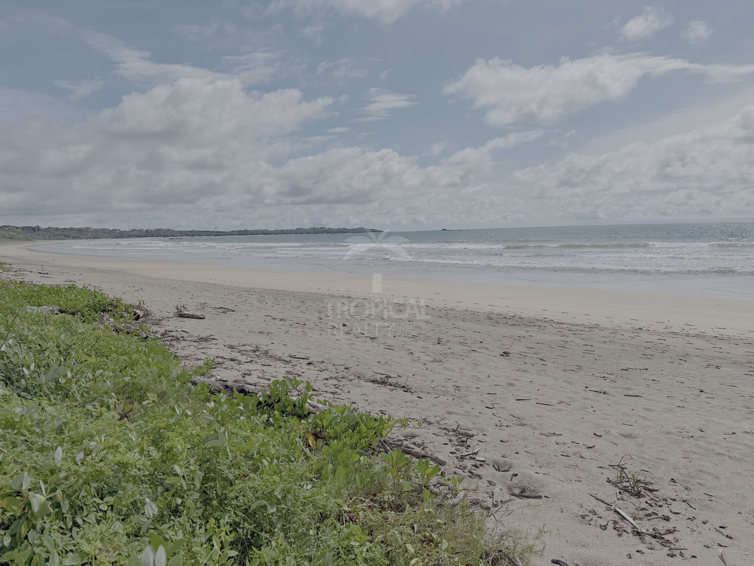 Oceanfront House for Rent in Playa Grande, With Direct Beach Access