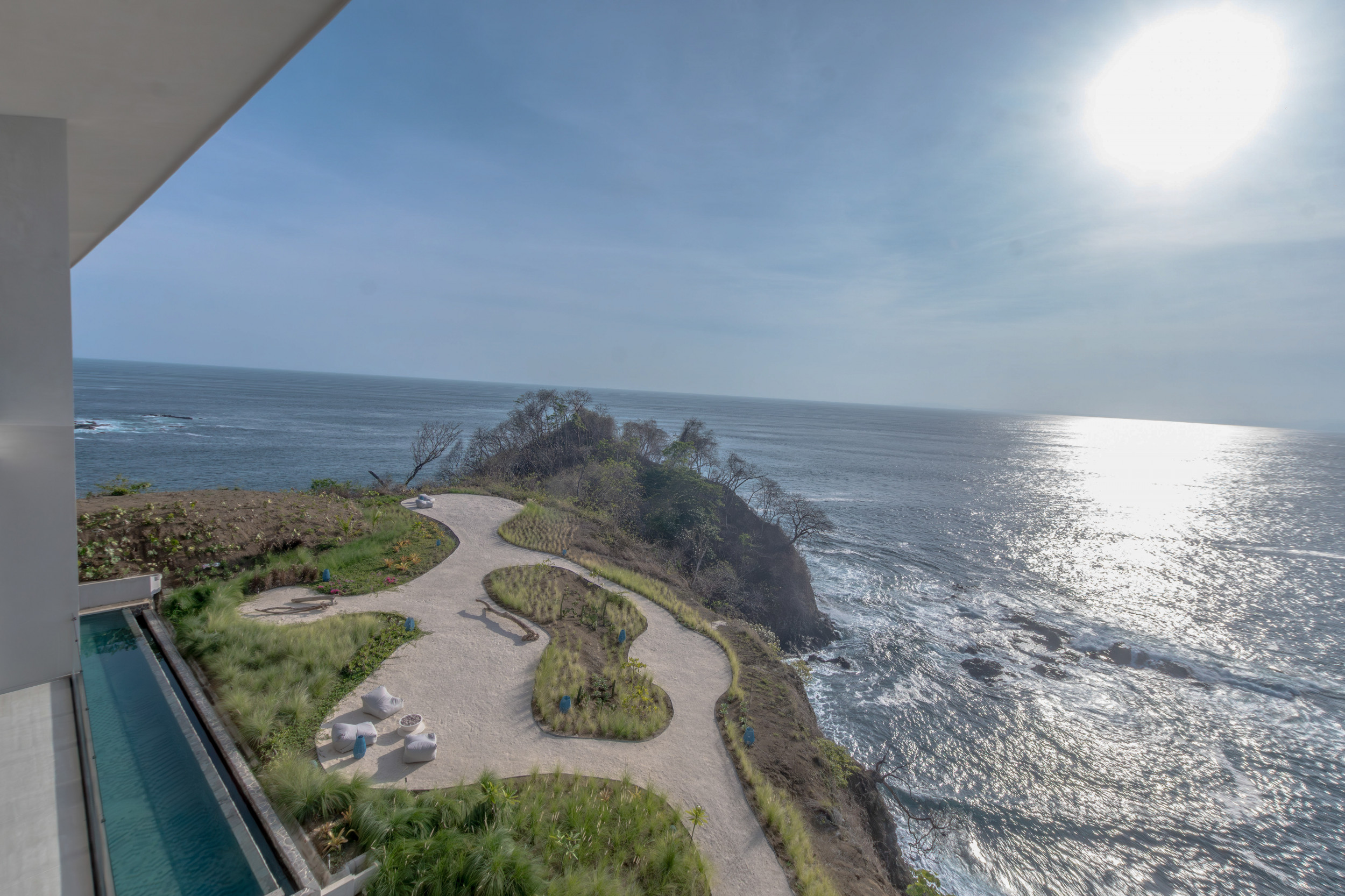 Luxurious Beachfront Apartment for Sale in Herradura, Puntarenas: Nerea Apartments