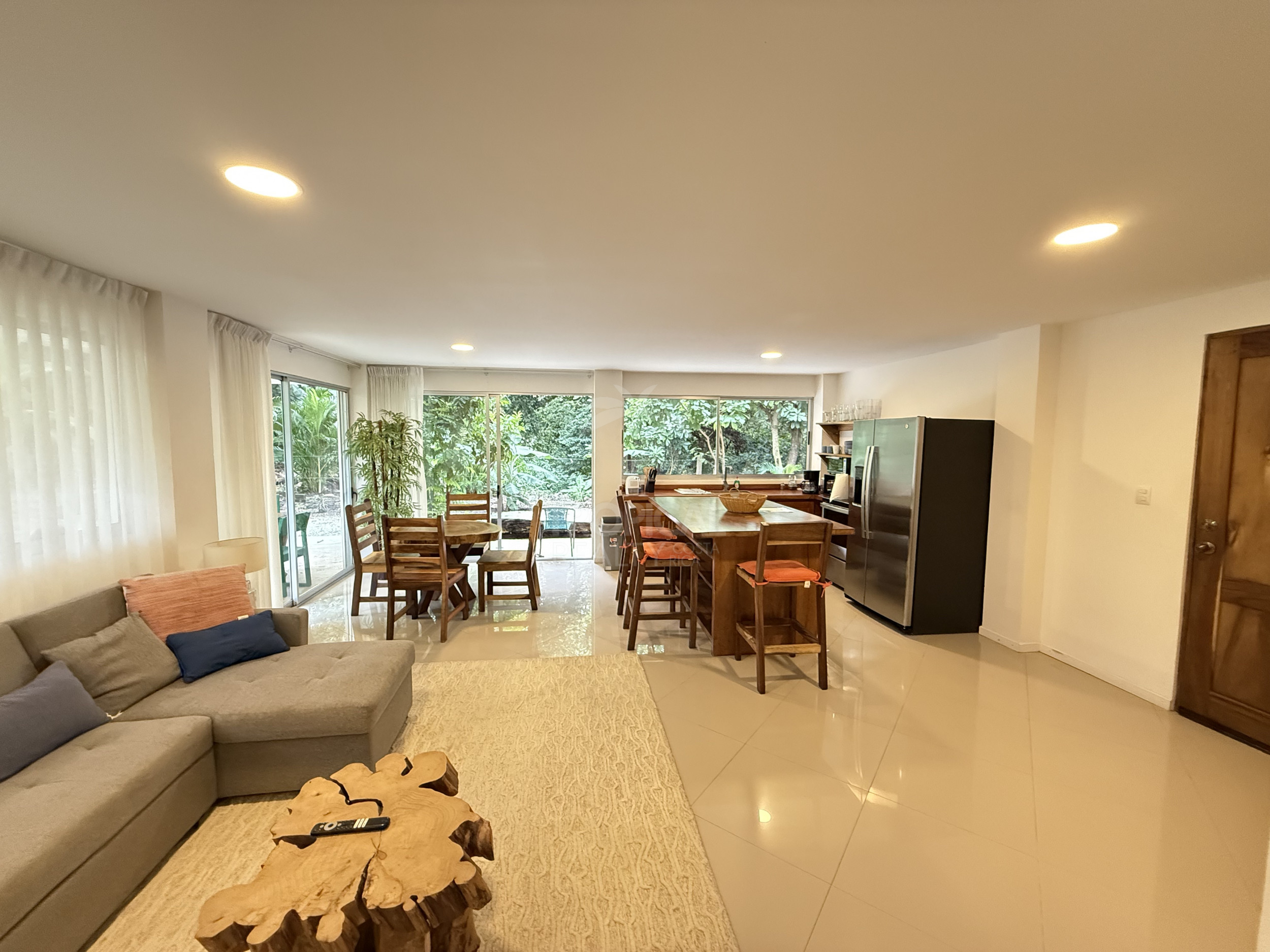 Apartment Near the Sea in Playa Potrero – rental with Utilities Included