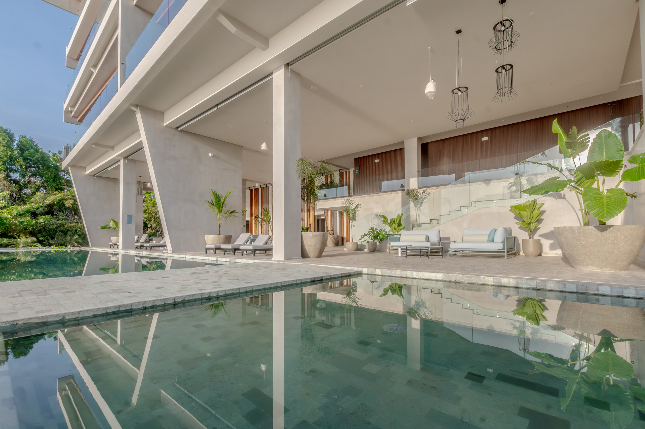 Luxurious Beachfront Apartment for Sale in Herradura, Puntarenas: Nerea Apartments