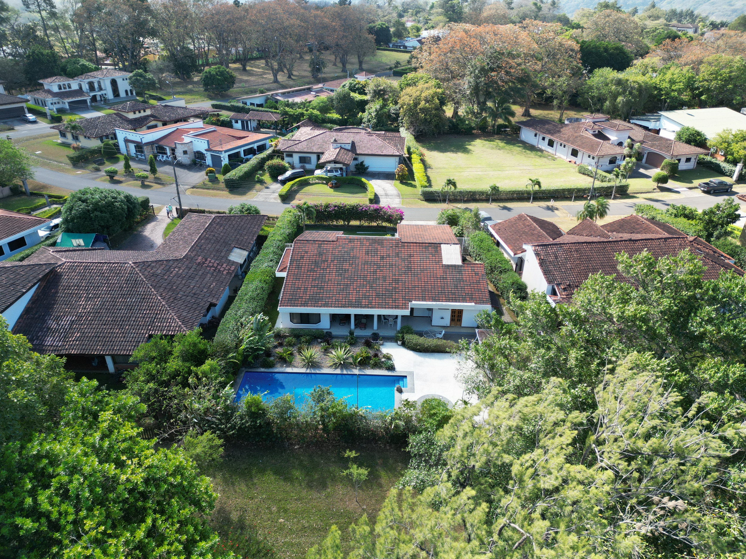 For Sale, Single-Story House with Pool Los Reyes SOLD