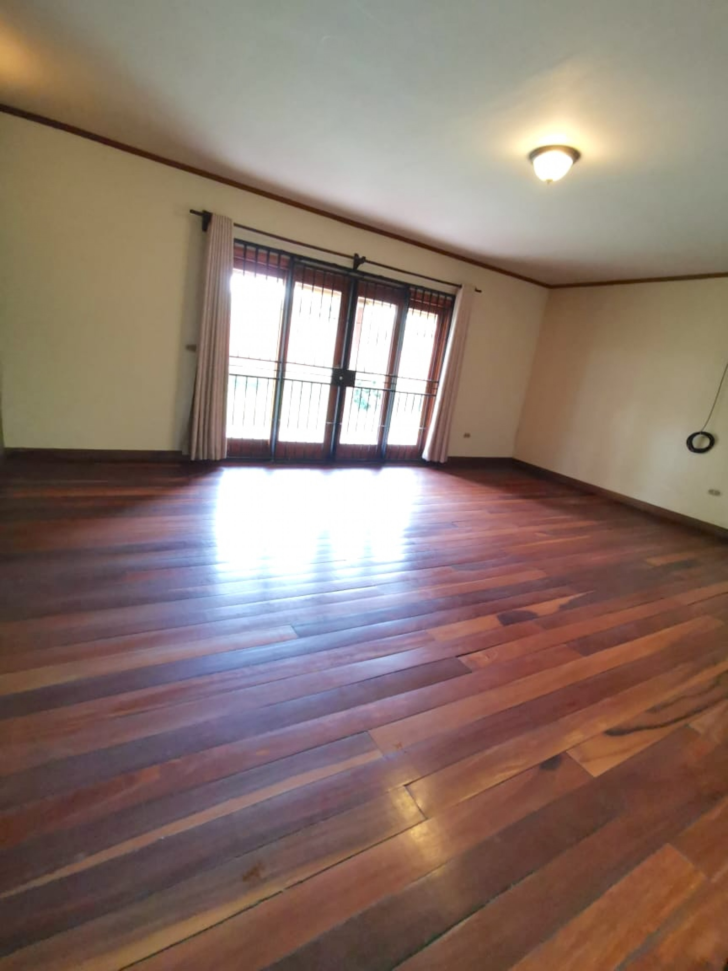 Santa Ana, Quintas Don Lalo, one sroty house for sale