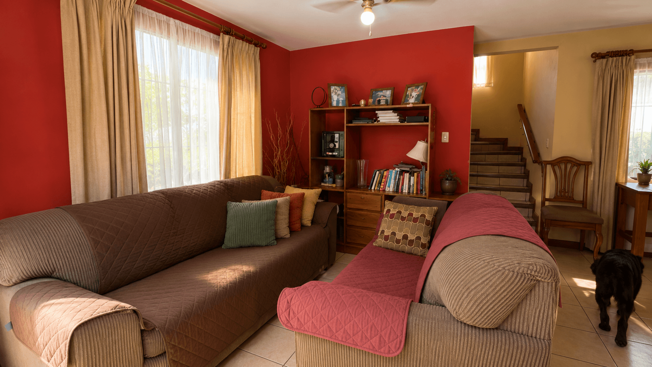 Family Home for Sale with Spacious Private Garden in Ciudad Colón – Boulevard Las Palmas