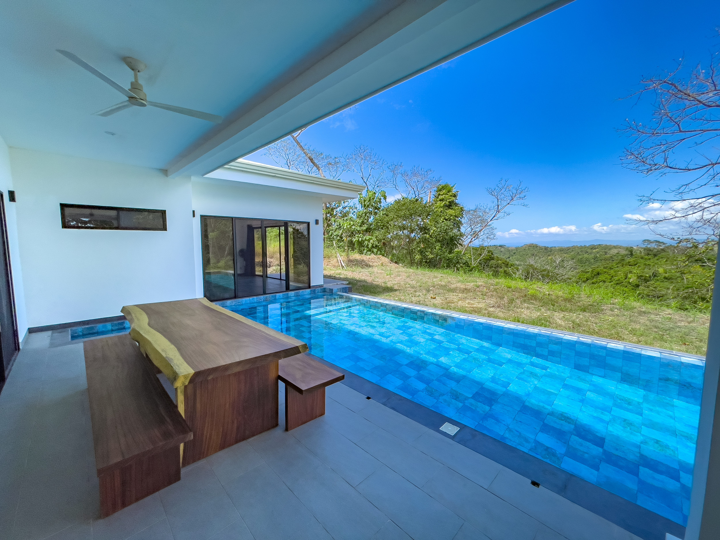 Exceptional Home with Ocean and Jungle Views – Just Minutes from Santa Teresa