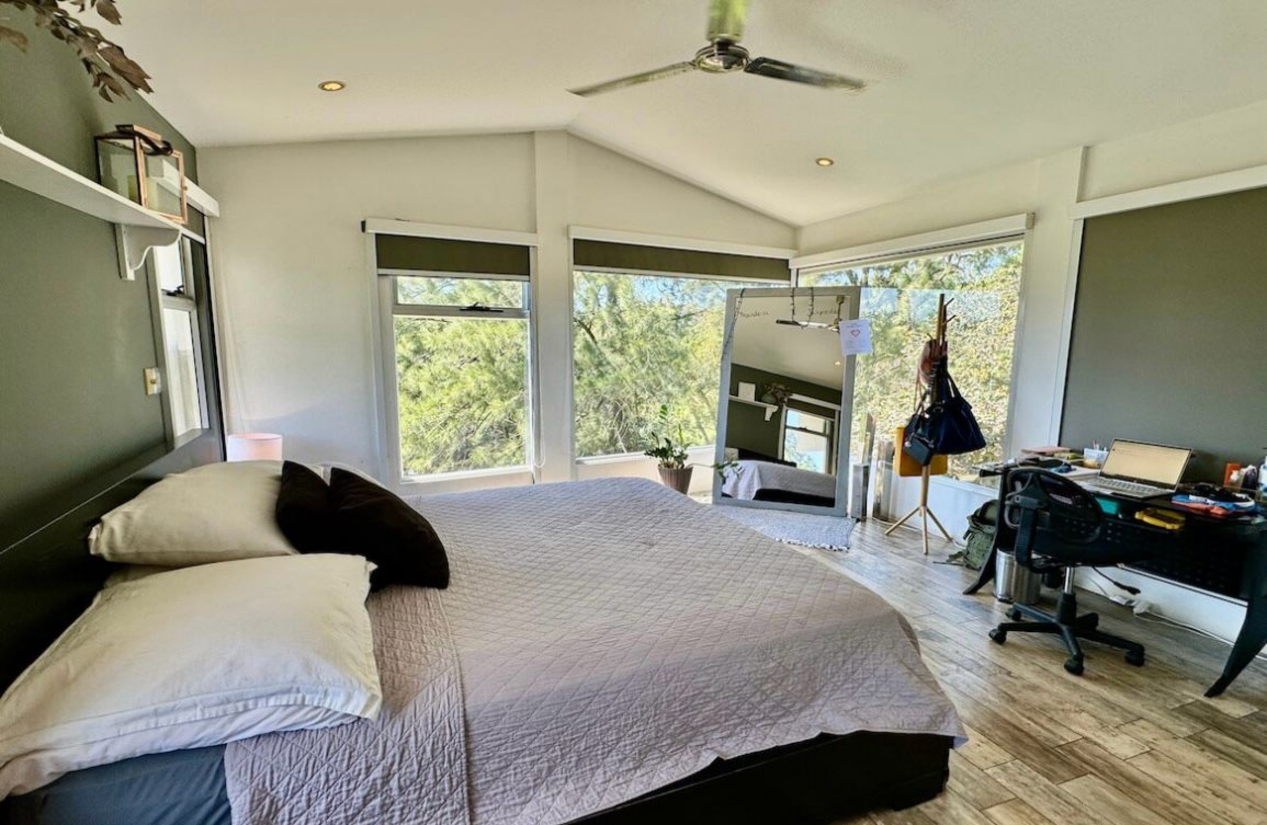 Charming two-story residence in Los Reyes La Guacima SOLD