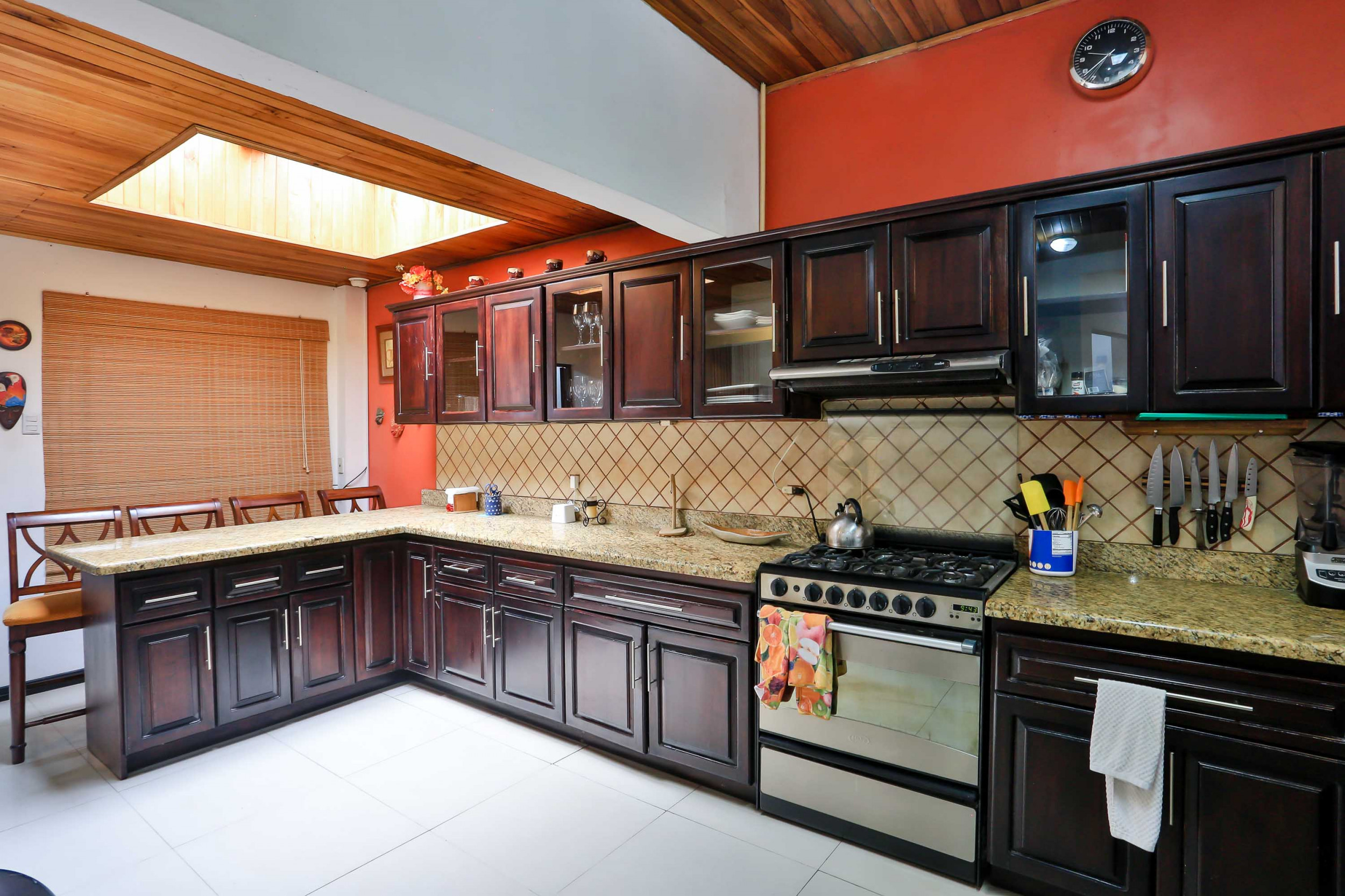 In Escazú Charming Bed & Breakfast Property for Sale Near Paco, SOLD