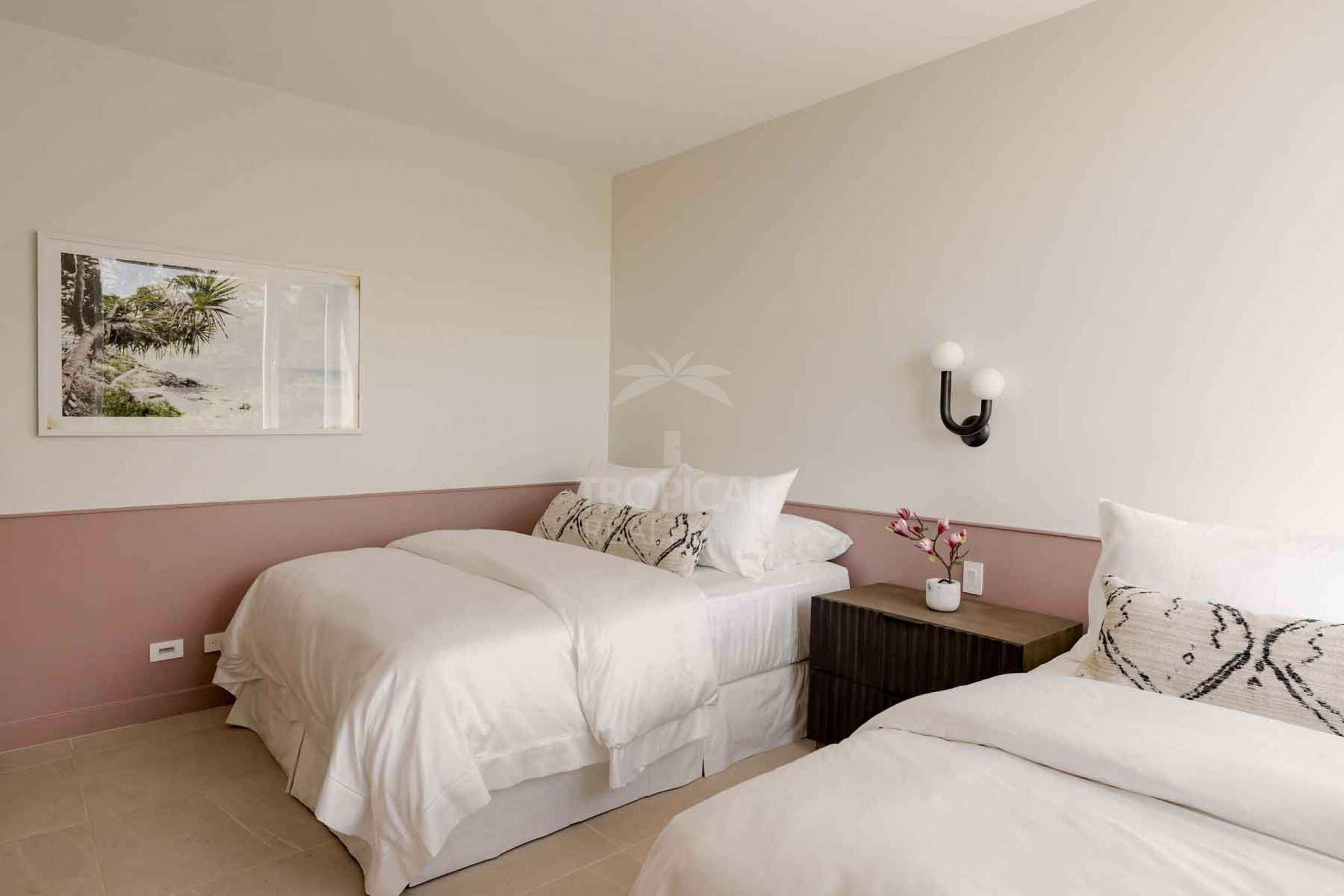 Luxury Ocean View Villa for Sale in Pacific Heights, Potrero with Award-Winning Architecture