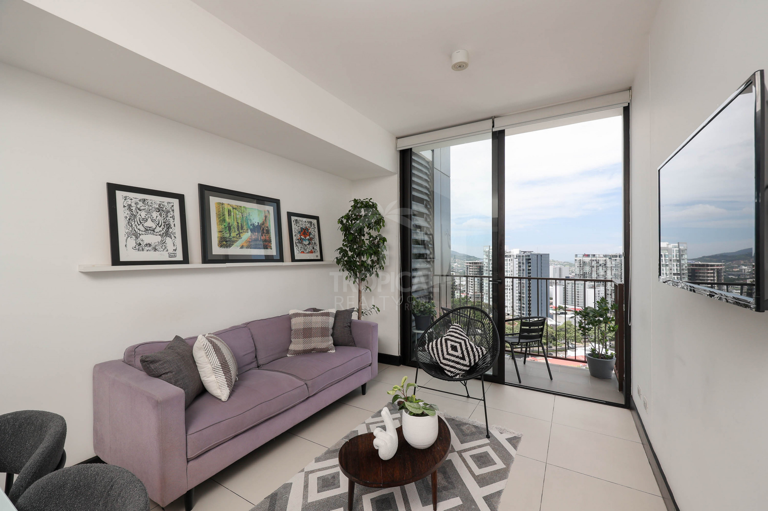 High Rise City Haven – Torre Rohrmoser, Sabana
