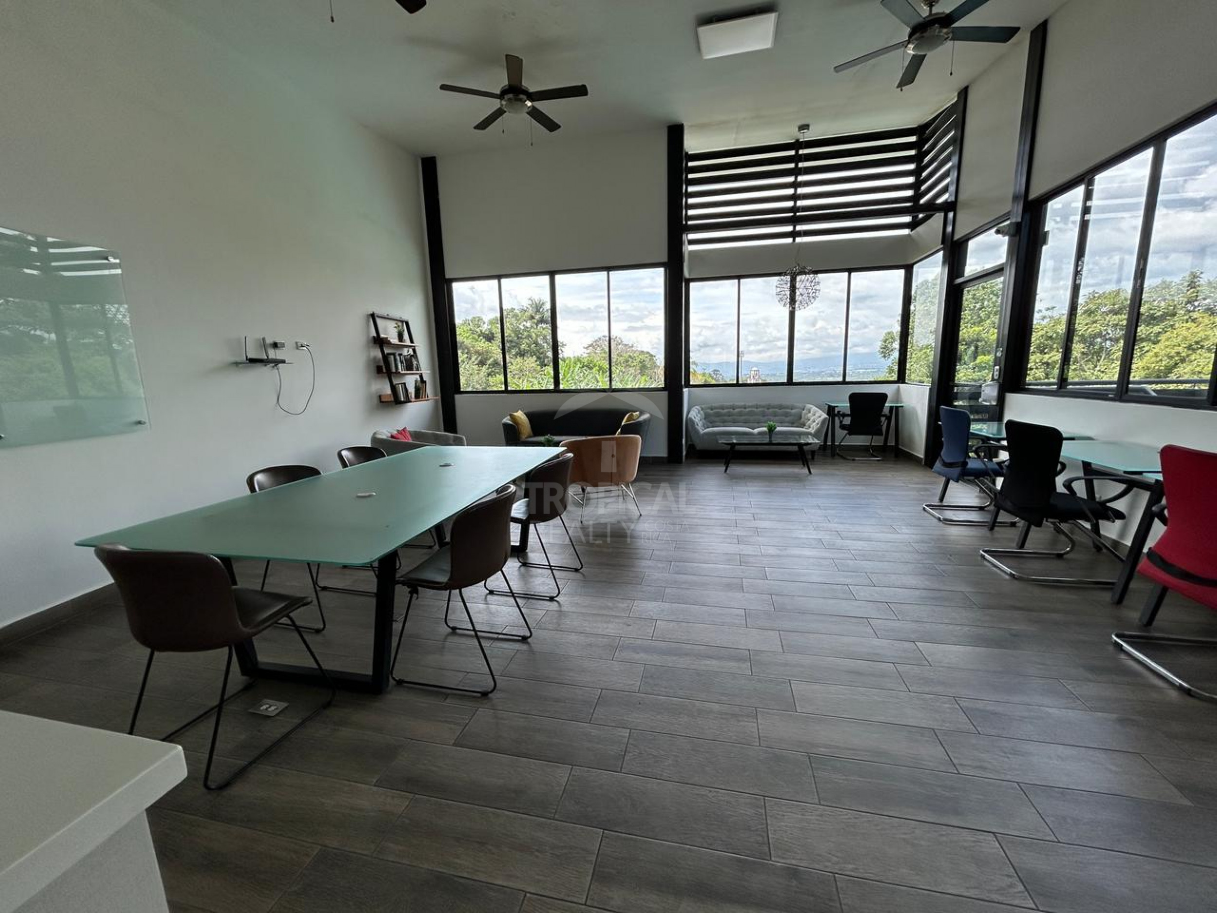 Modern Townhouse for Rent – Piedades de Santa Ana