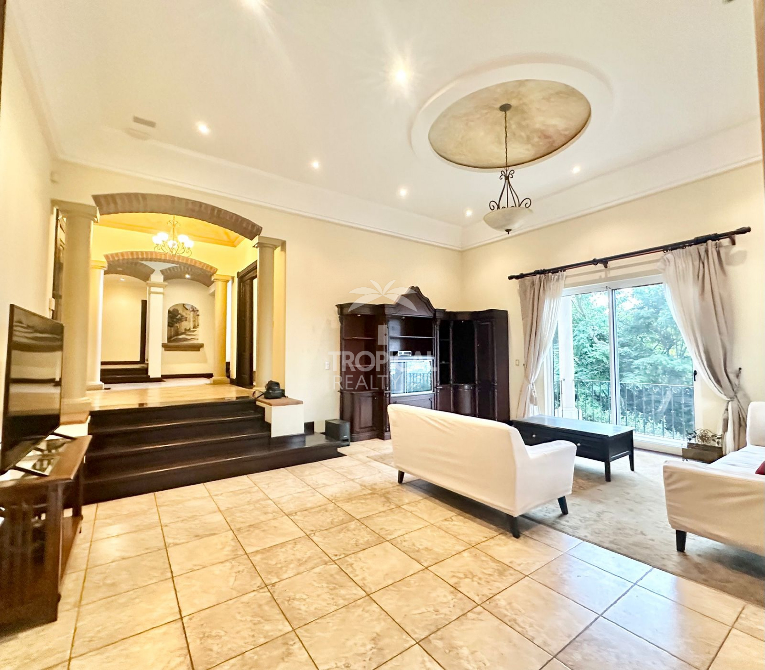 Villa Real for sale or rent