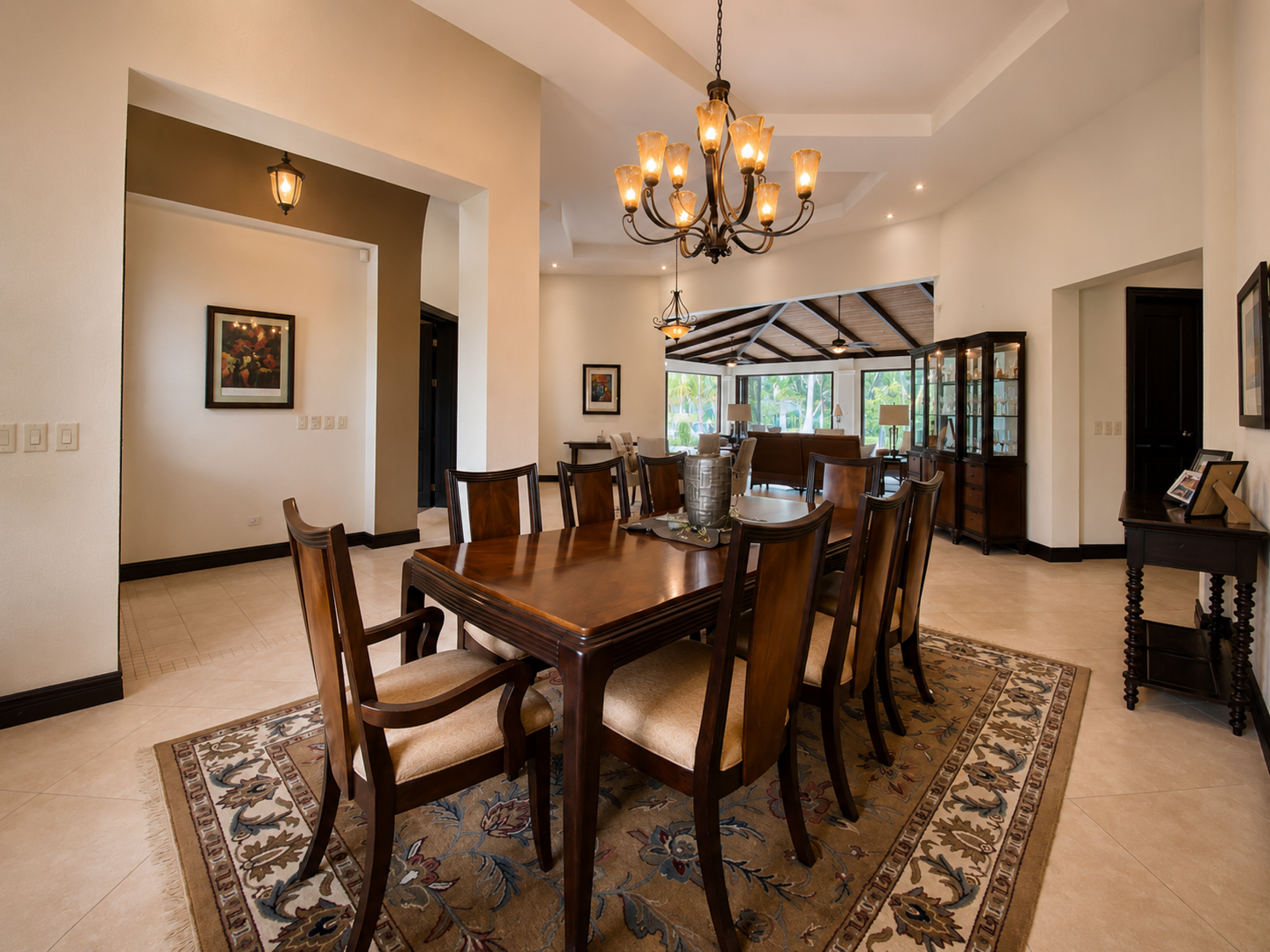 Luxury house for sale Hacienda Los Reyes La Guacima