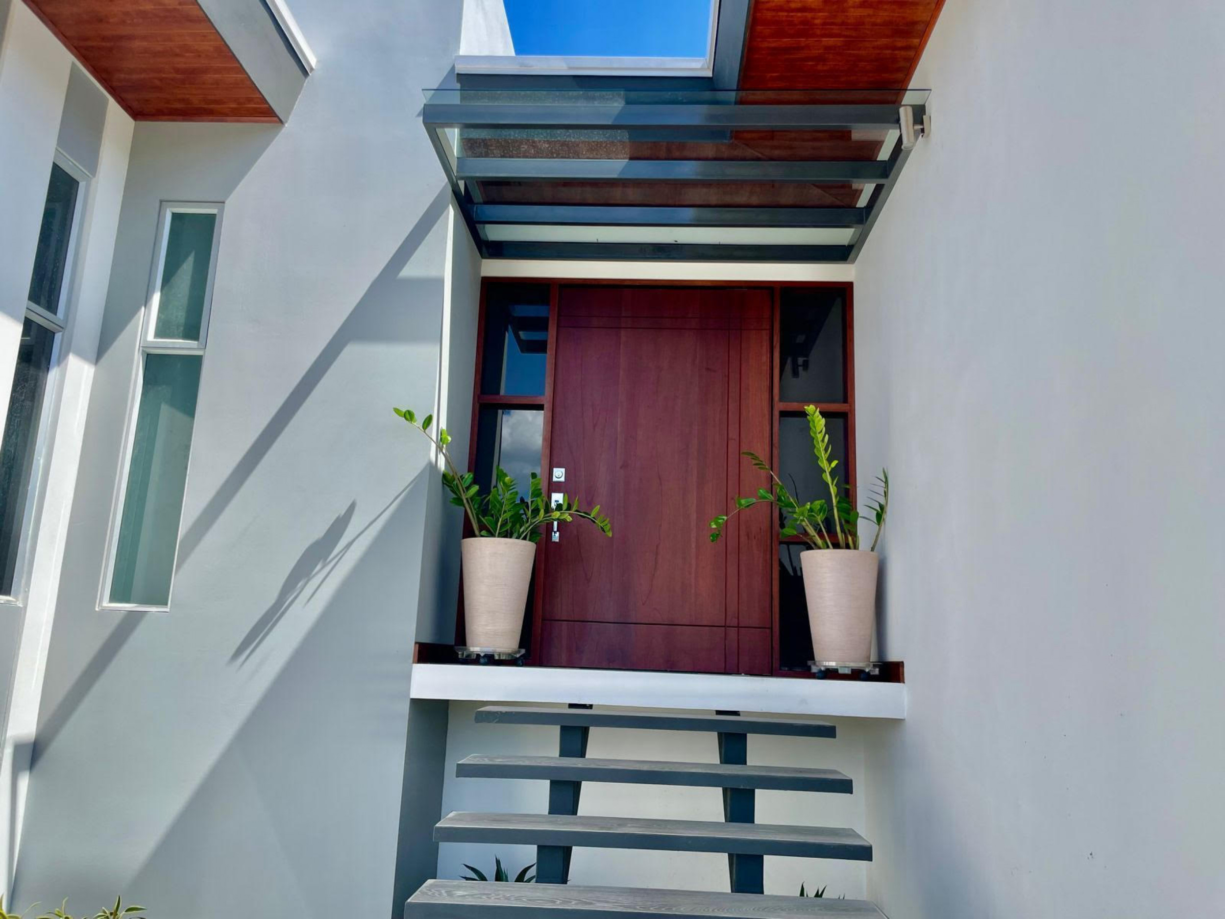 Casa Cielo house for rent San Rafael Alajuela in gated community