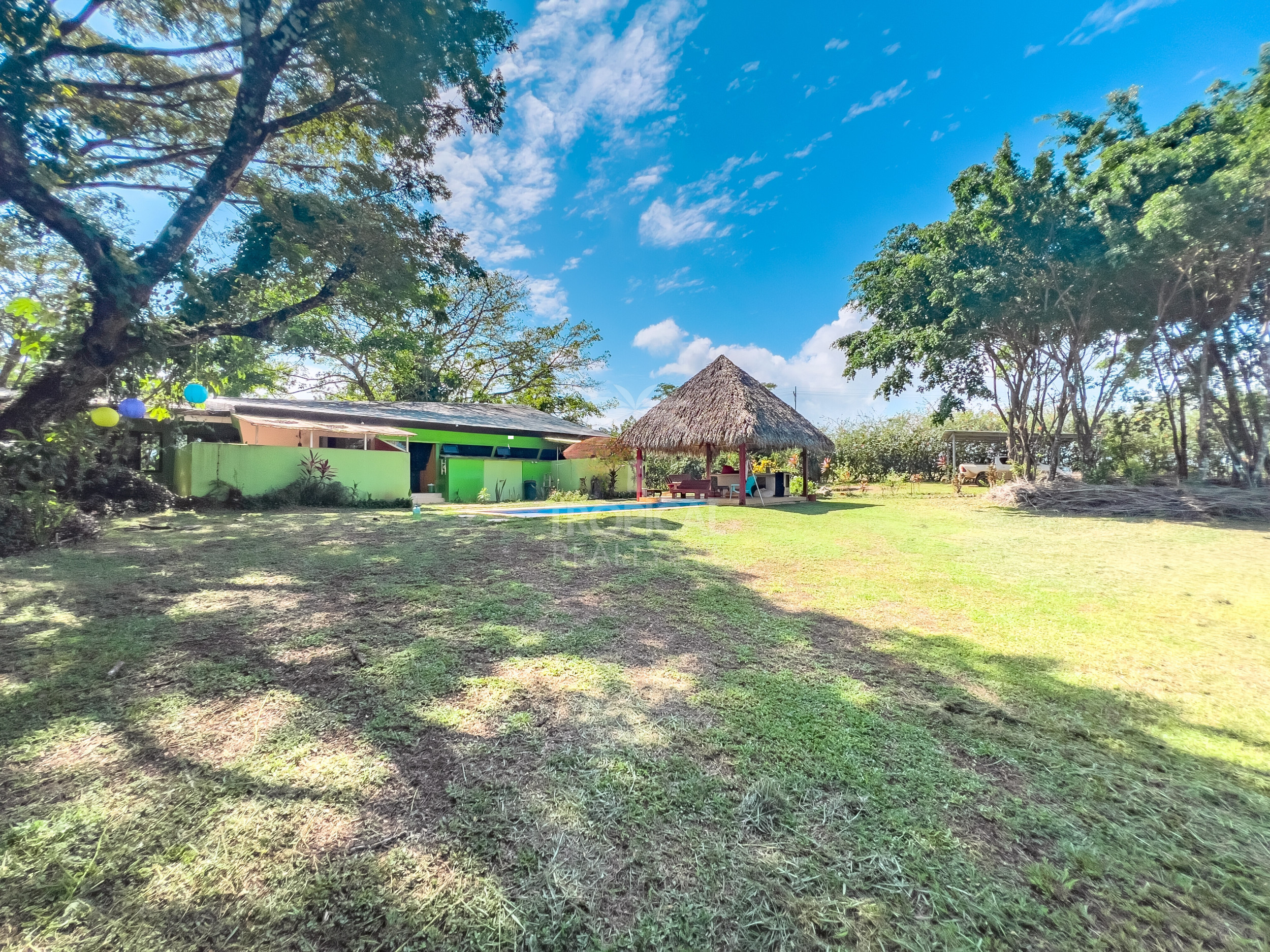 Dream Home Minutes from Pristine Beaches and Community Amenities