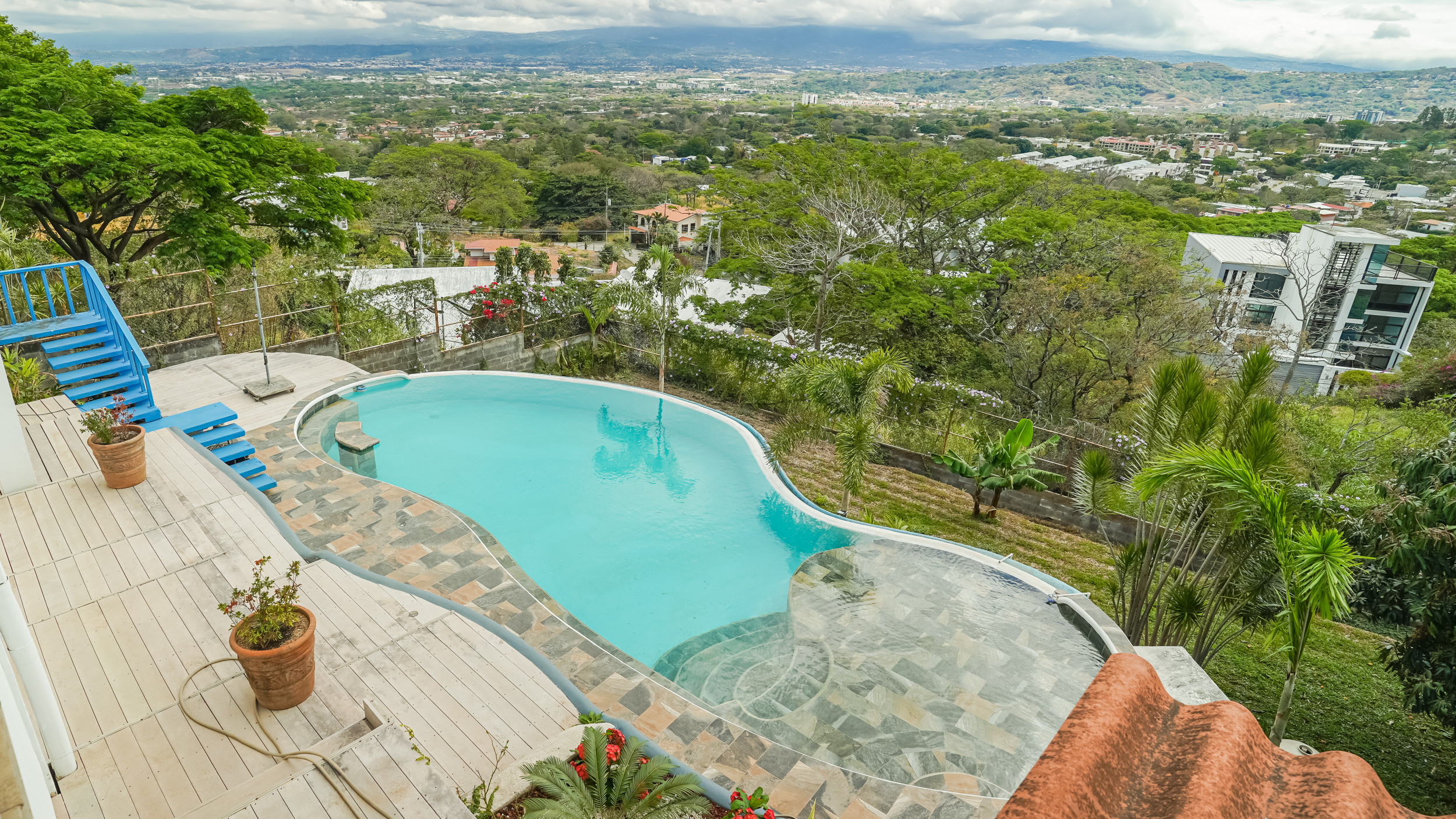 Piedades, Santa Ana, house for rent or sale, with pool