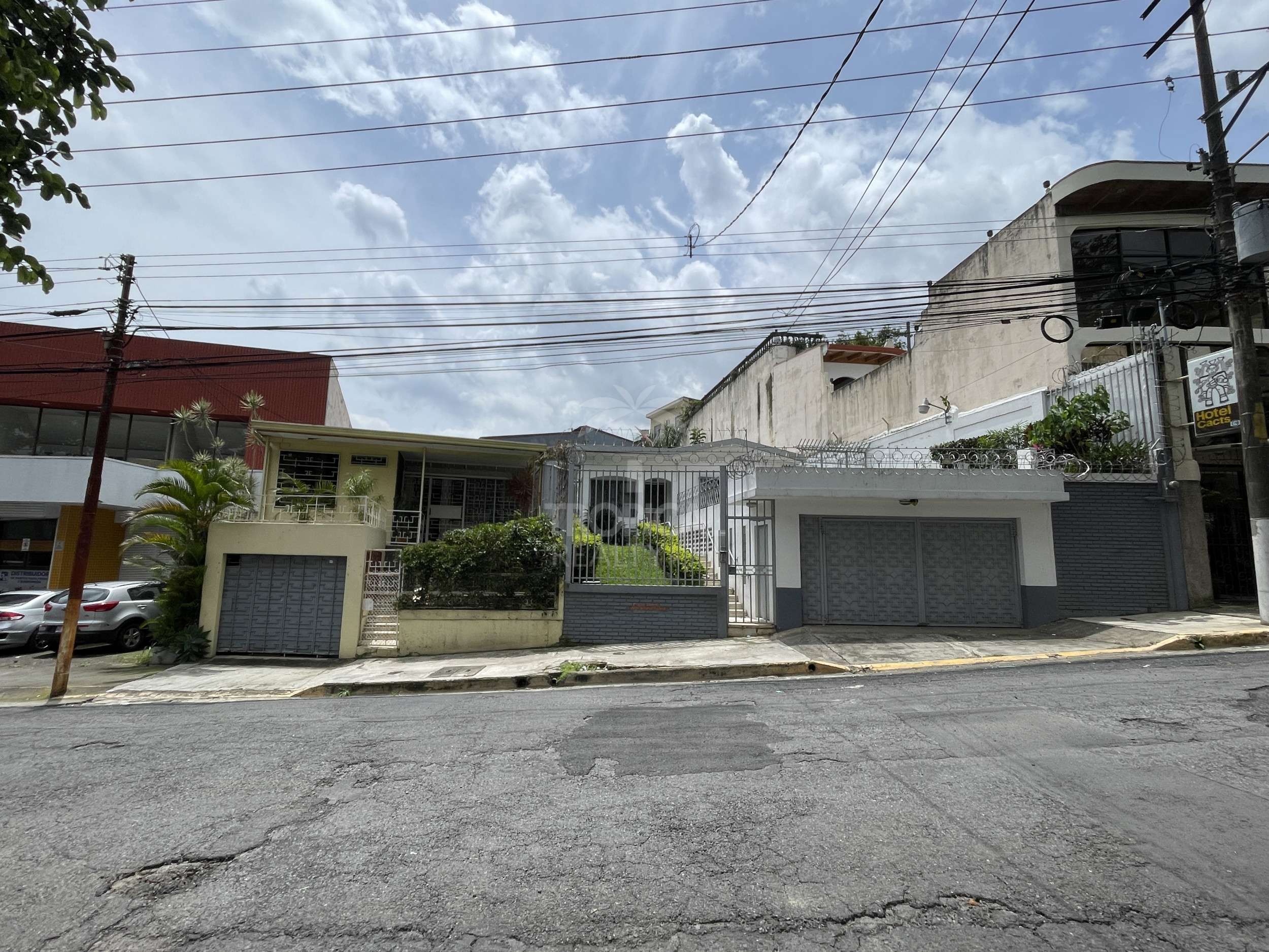 Prime Investment Opportunity: Mixed-Use Property in San José – Paseo Colón Area