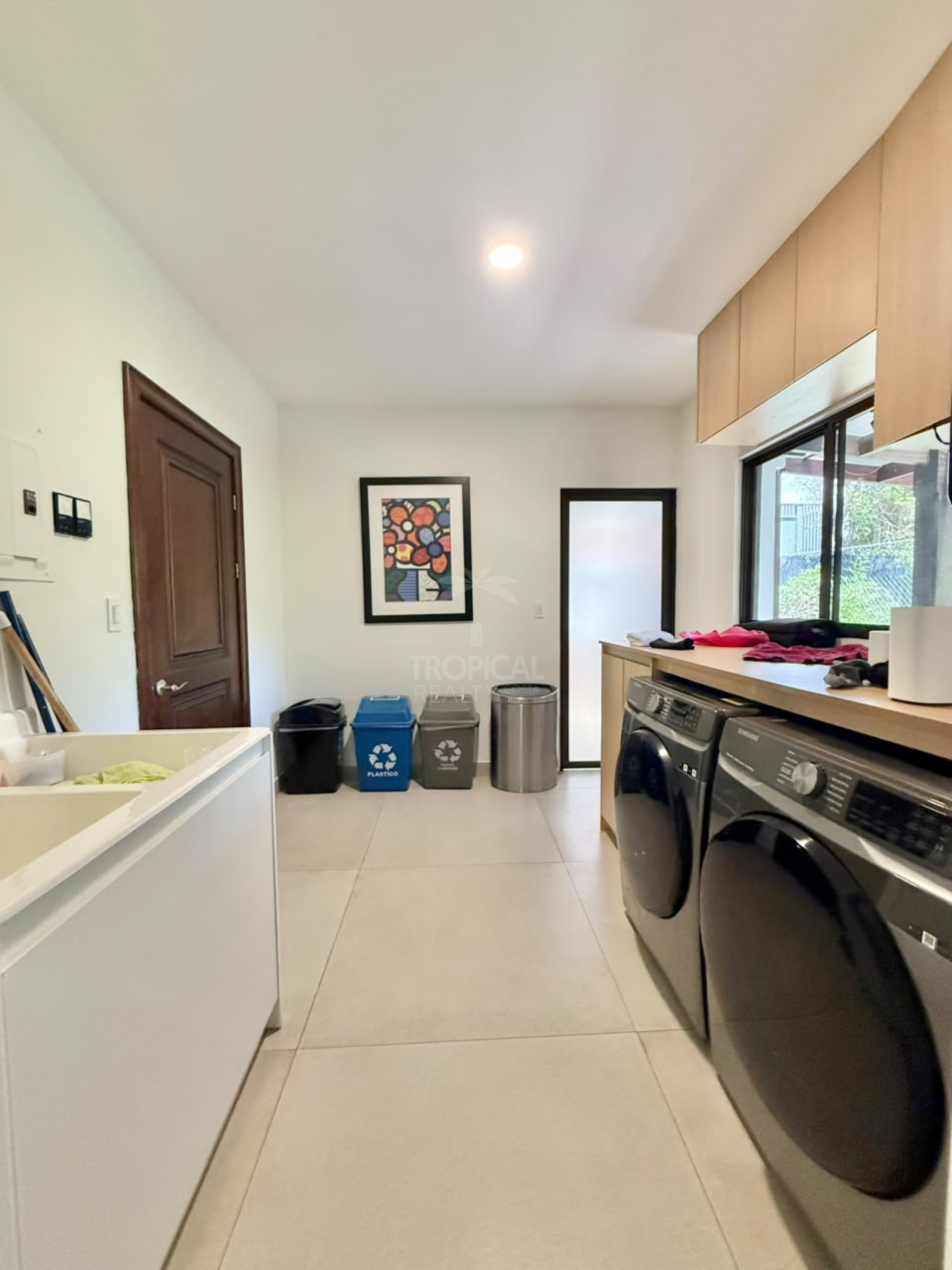 Modern Home in Condominium, Río Oro, Santa Ana | For Sale or Rent