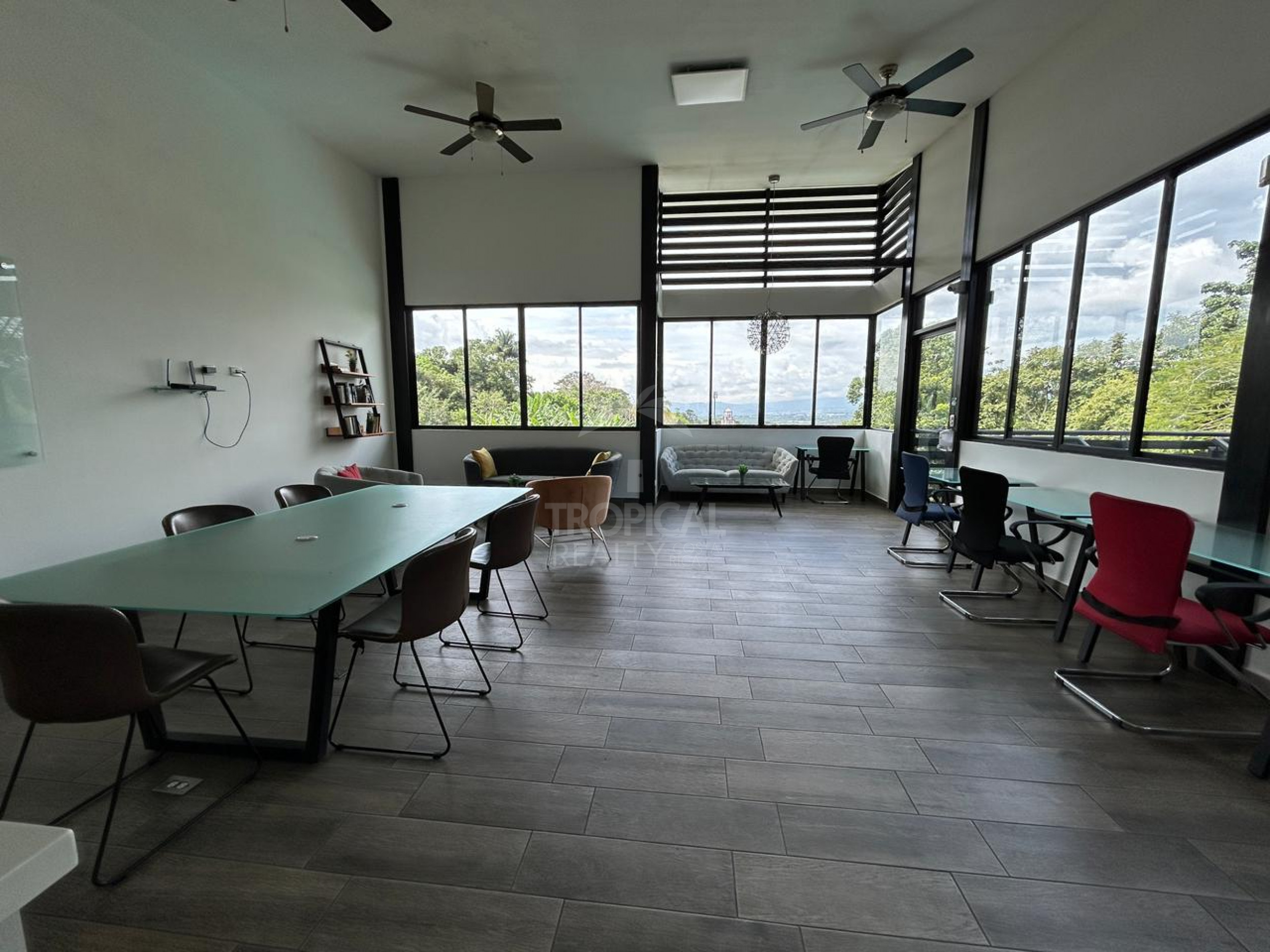 Modern Townhouse for Rent – Piedades de Santa Ana