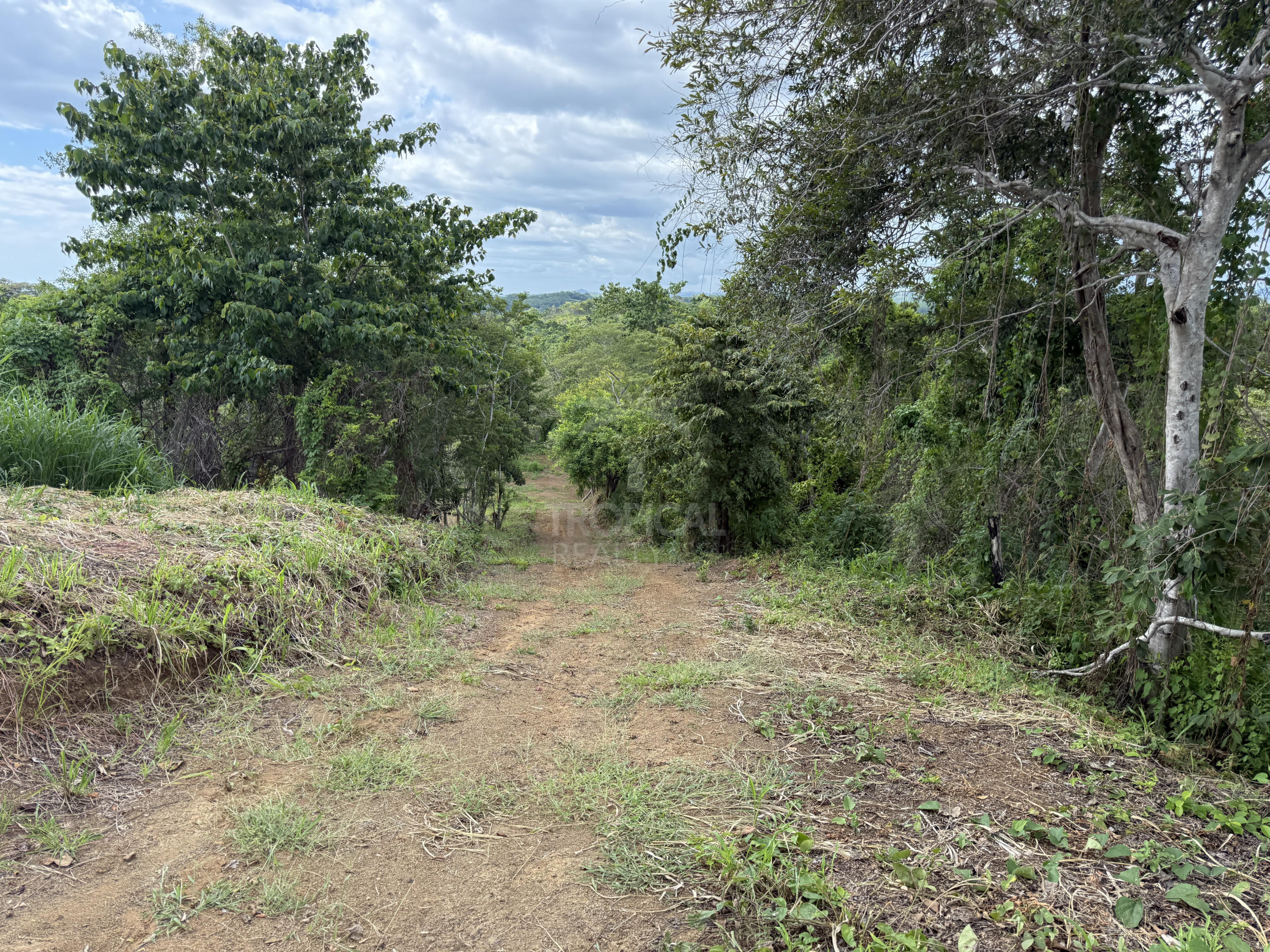 Land near the beach Costa Rica for development