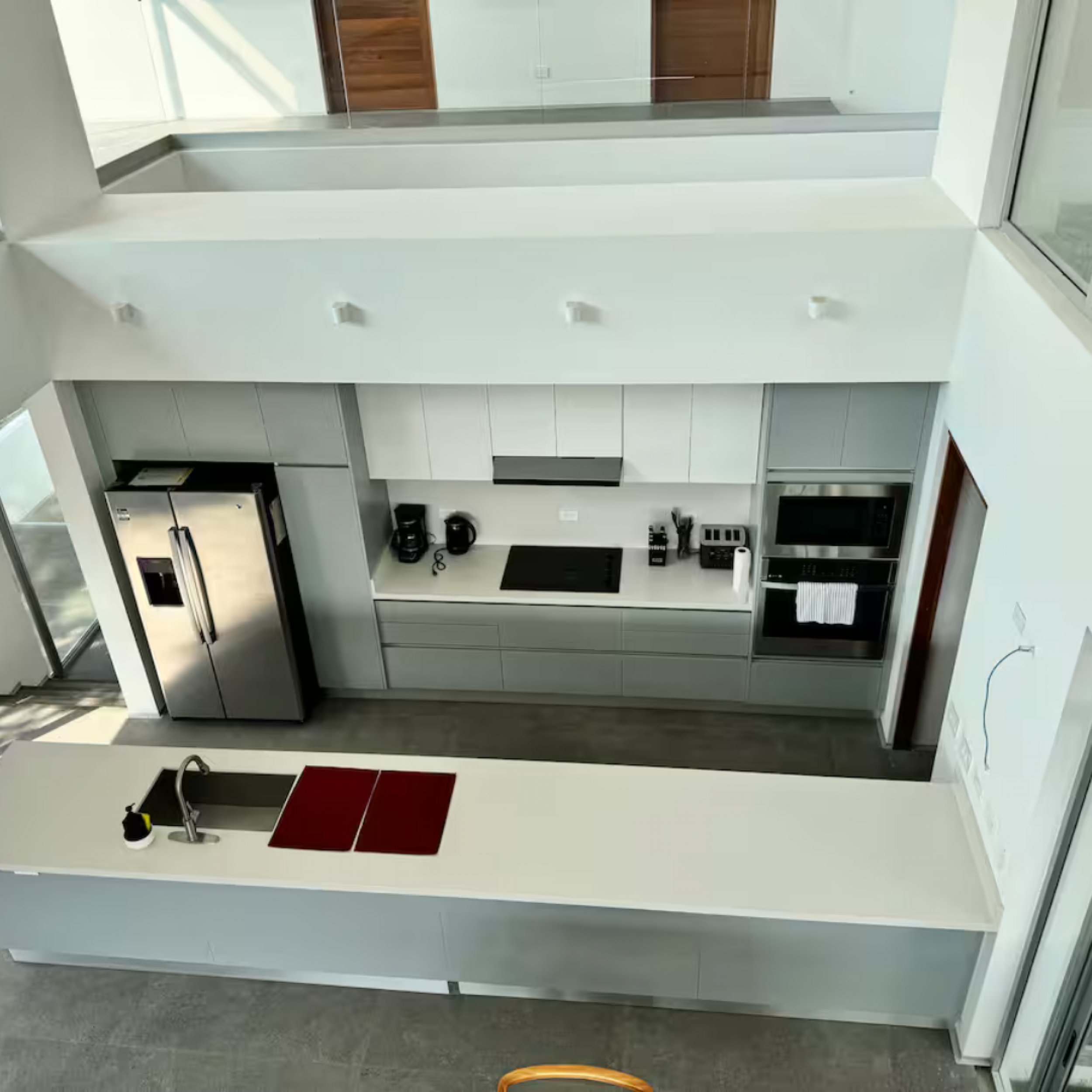 Unique Investment Opportunity in Playa Tivives, Puntarenas