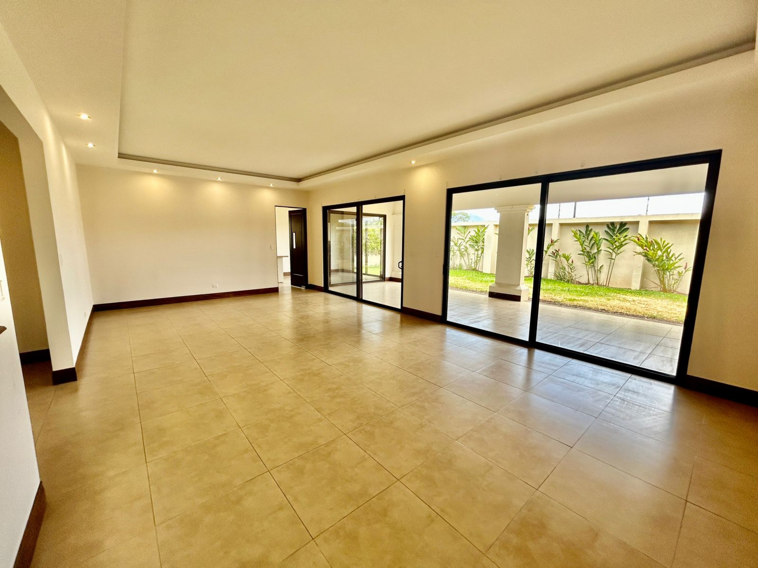 Charming Condo Home in Lindora, Santa Ana SOLD