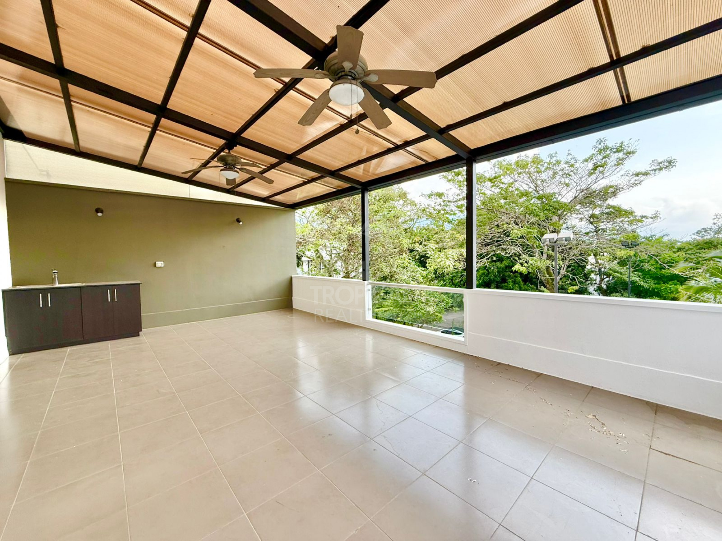 Modern Home in Gated Community with Full Amenities – Pozos, Santa Ana | $395,000