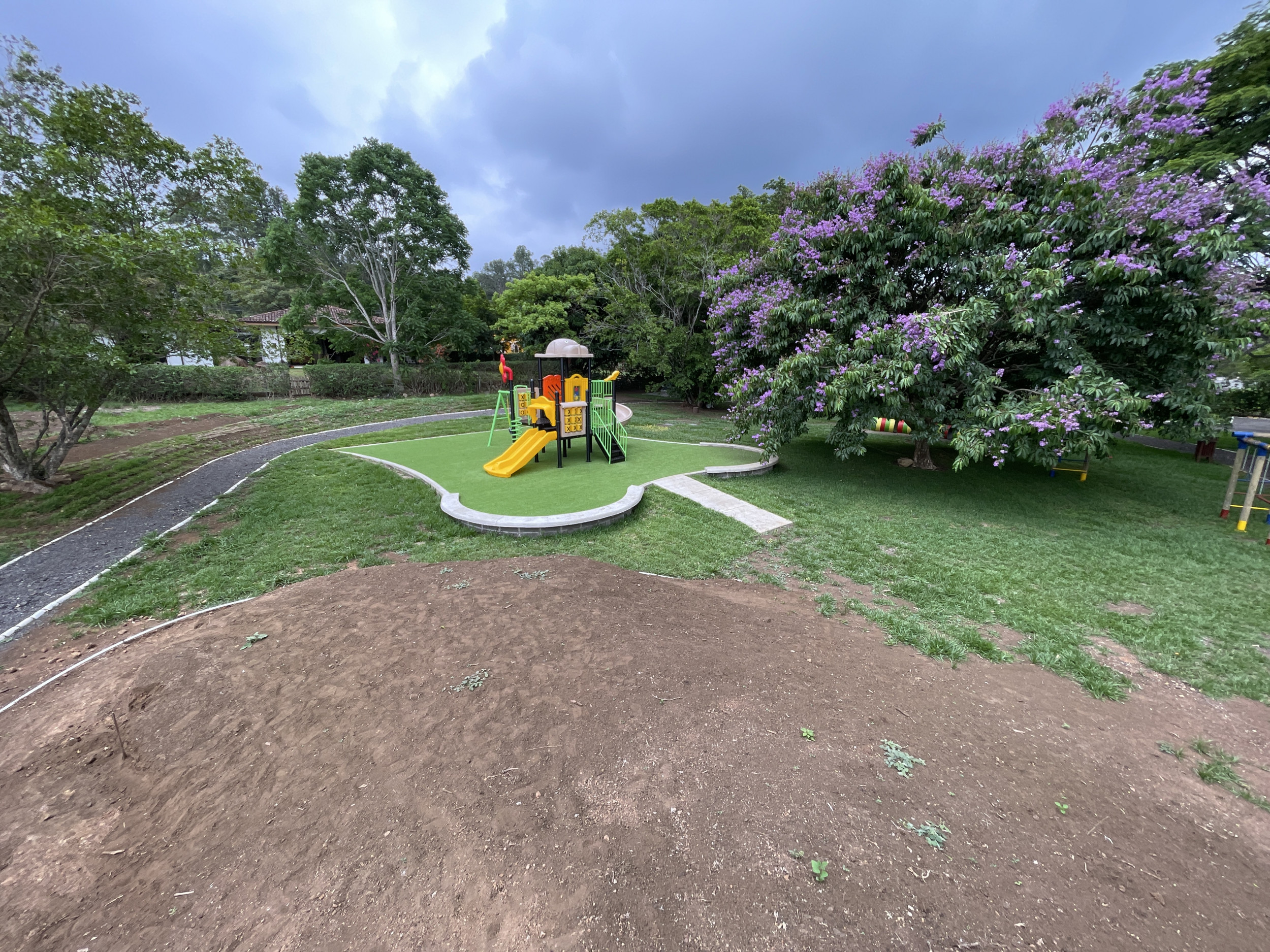 SOLD Charming Single-Story Residence in Los Reyes La Guacima: Your Ideal Home Awaits!