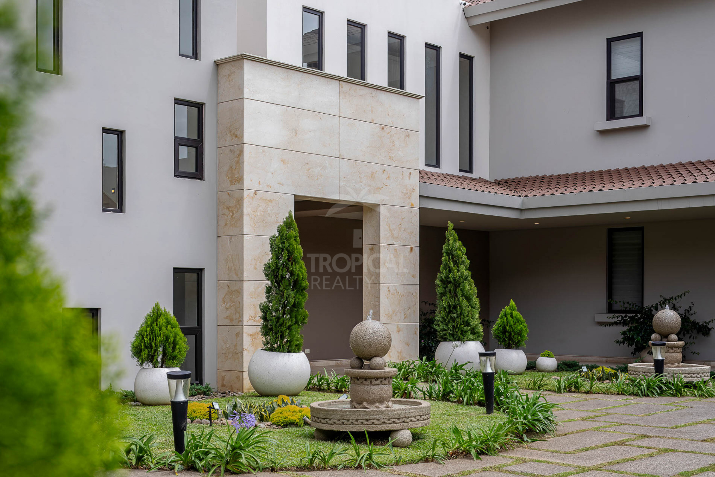 Villa Real Valley View Estate – Exceptional Luxury Residence with Panoramic Views in Santa Ana