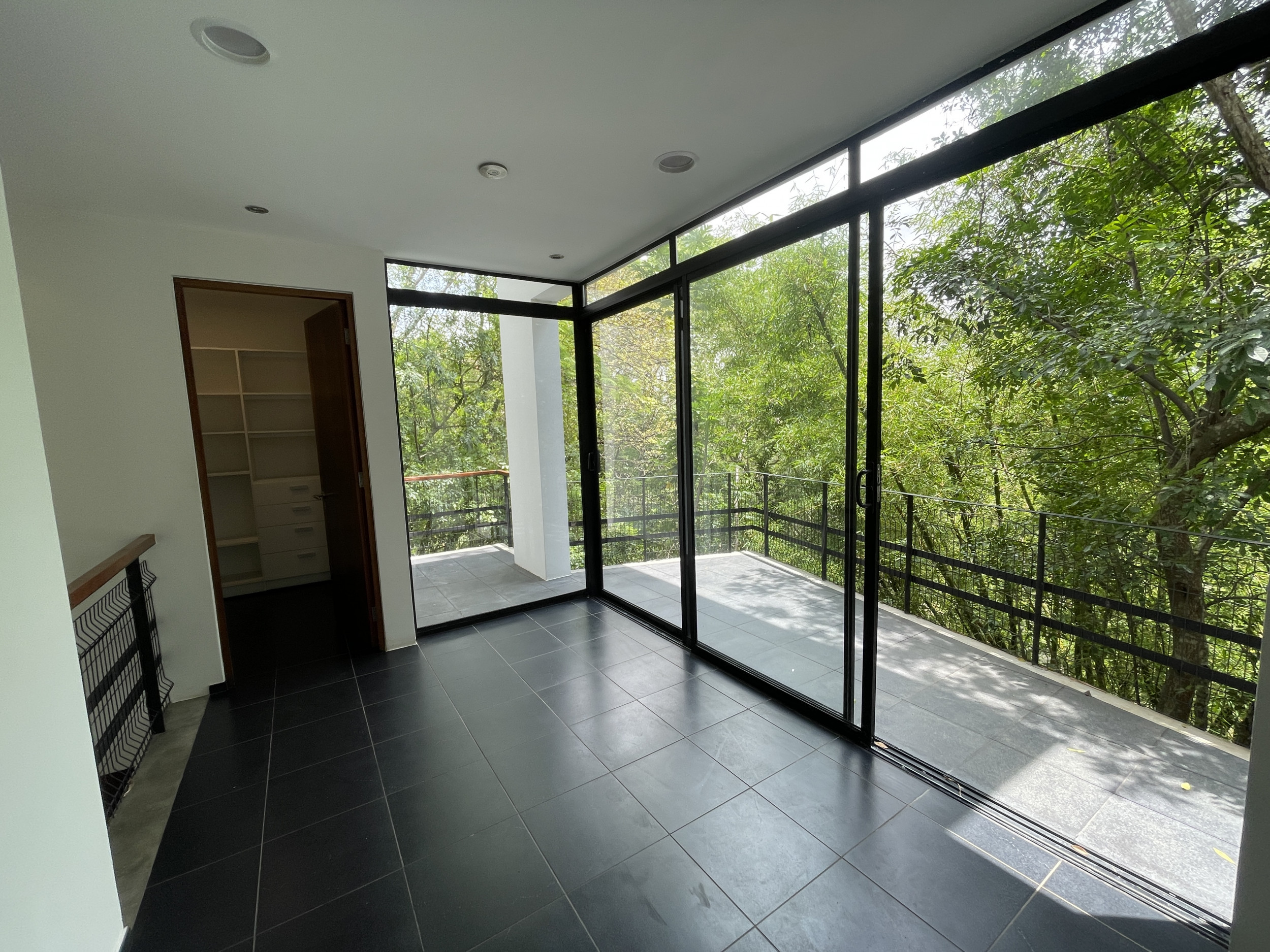 Villa Real Santa Ana: Stunning Contemporary Investment Property with Panoramic Views